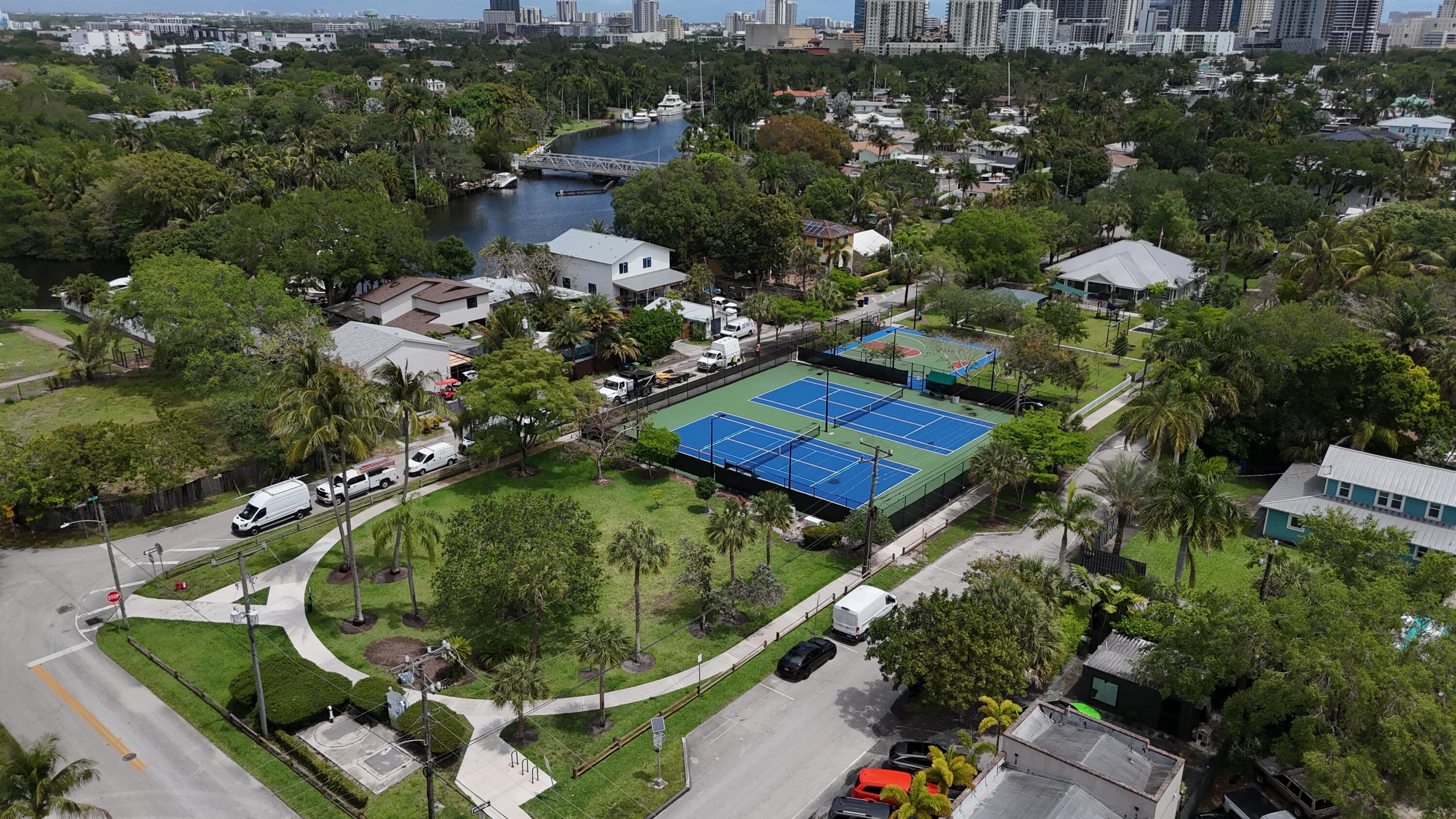 Fort Lauderdale photo 2