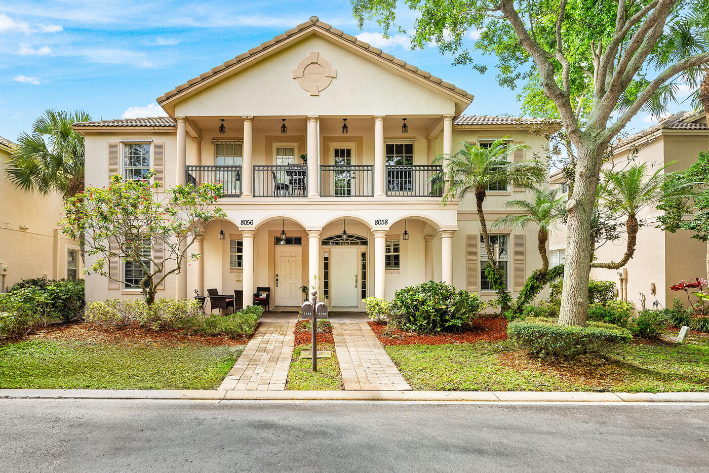 Palm Beach Gardens photo 3