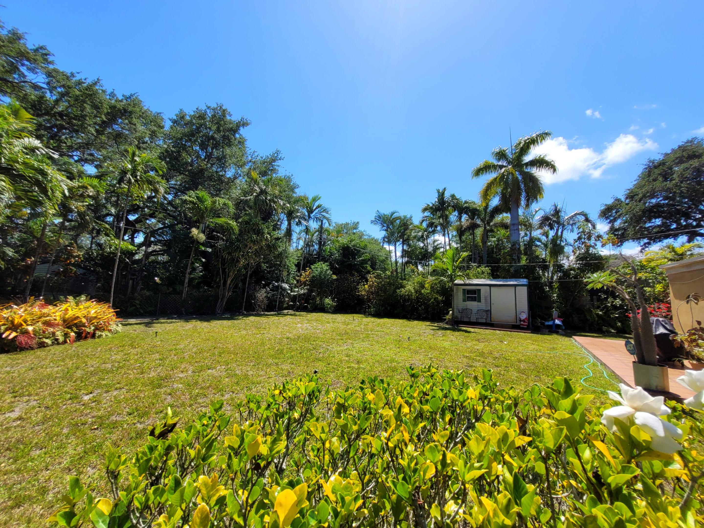 North Miami photo 2