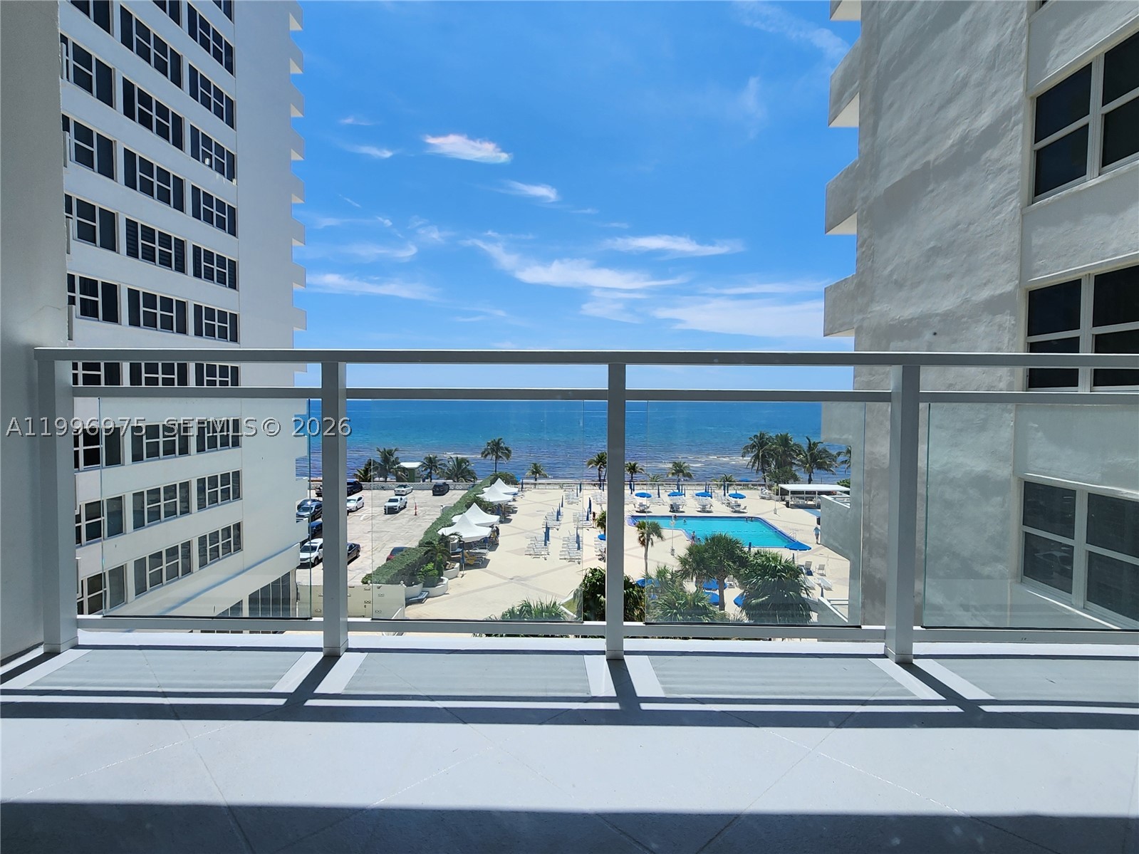 Hallandale Beach photo 2