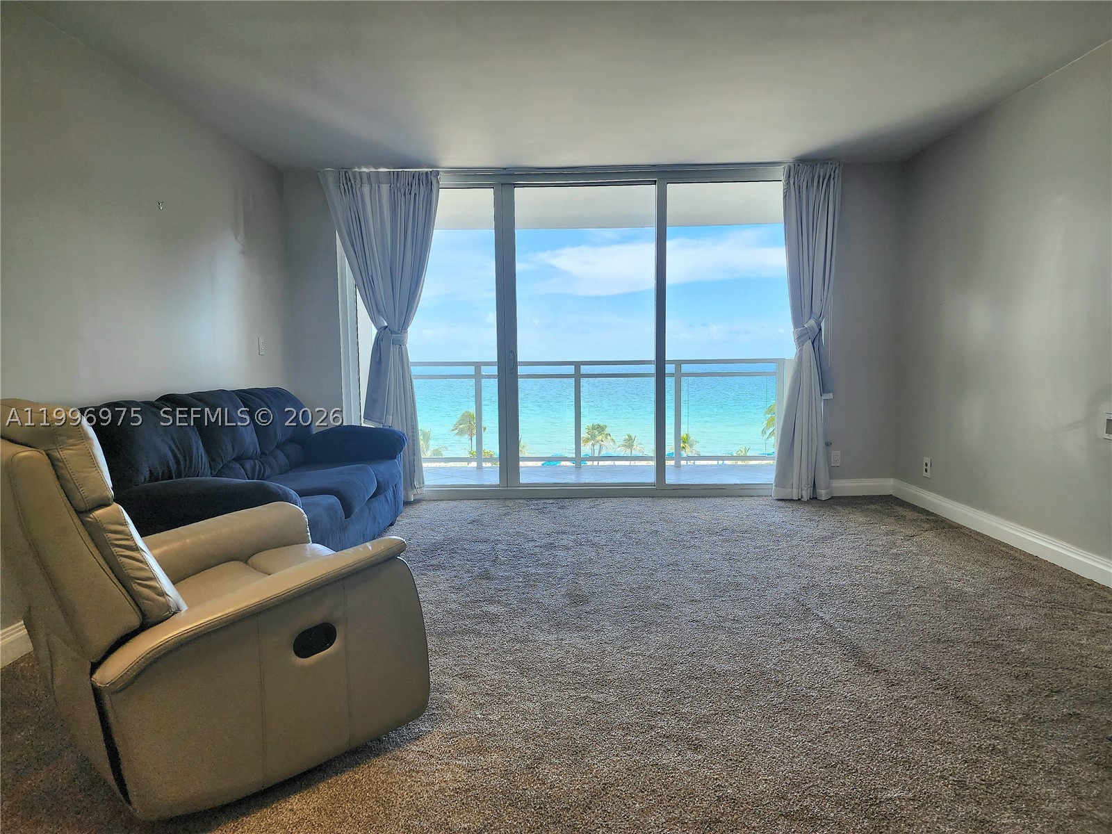 Hallandale Beach photo 5