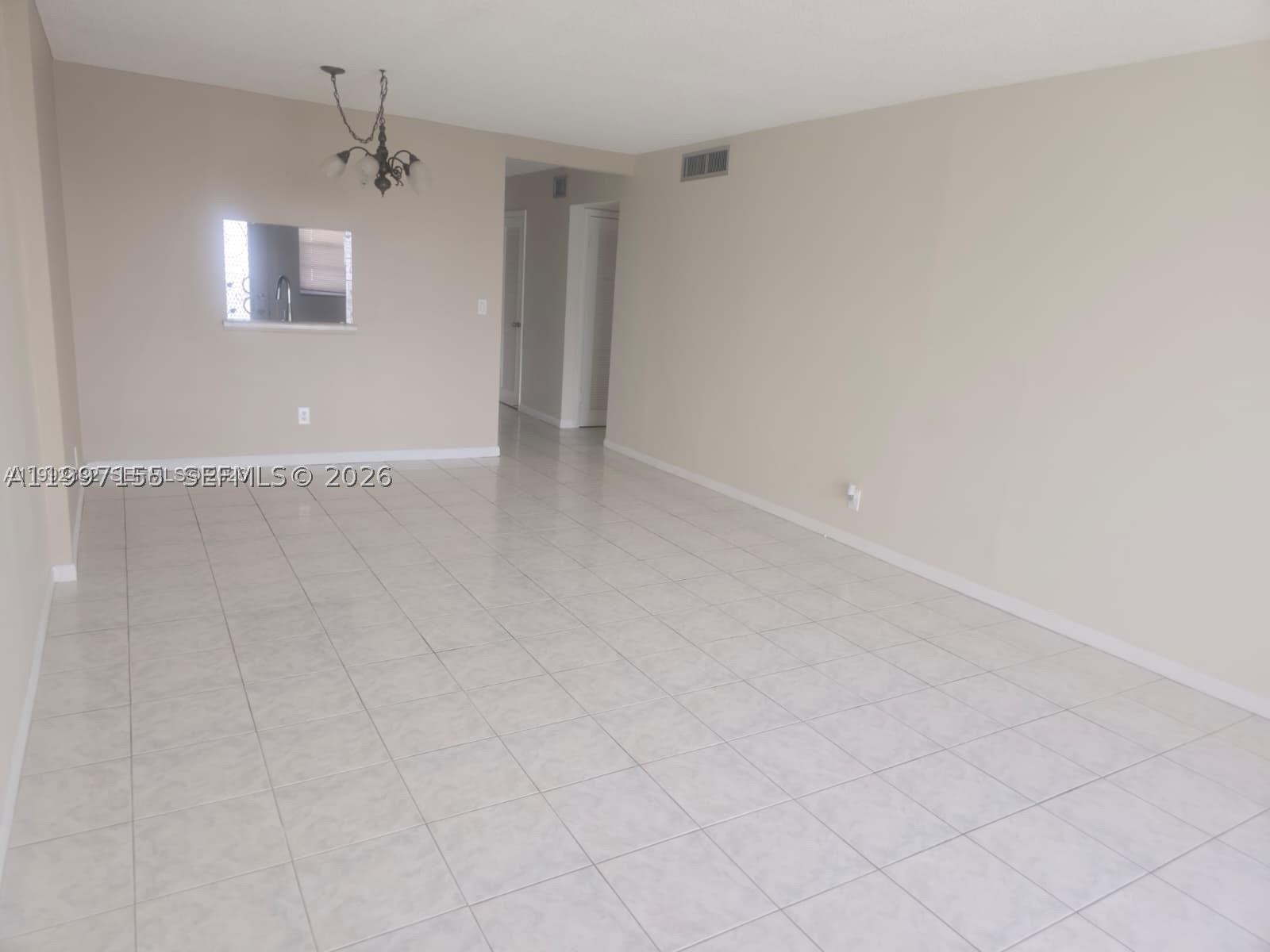 Hallandale Beach photo 3