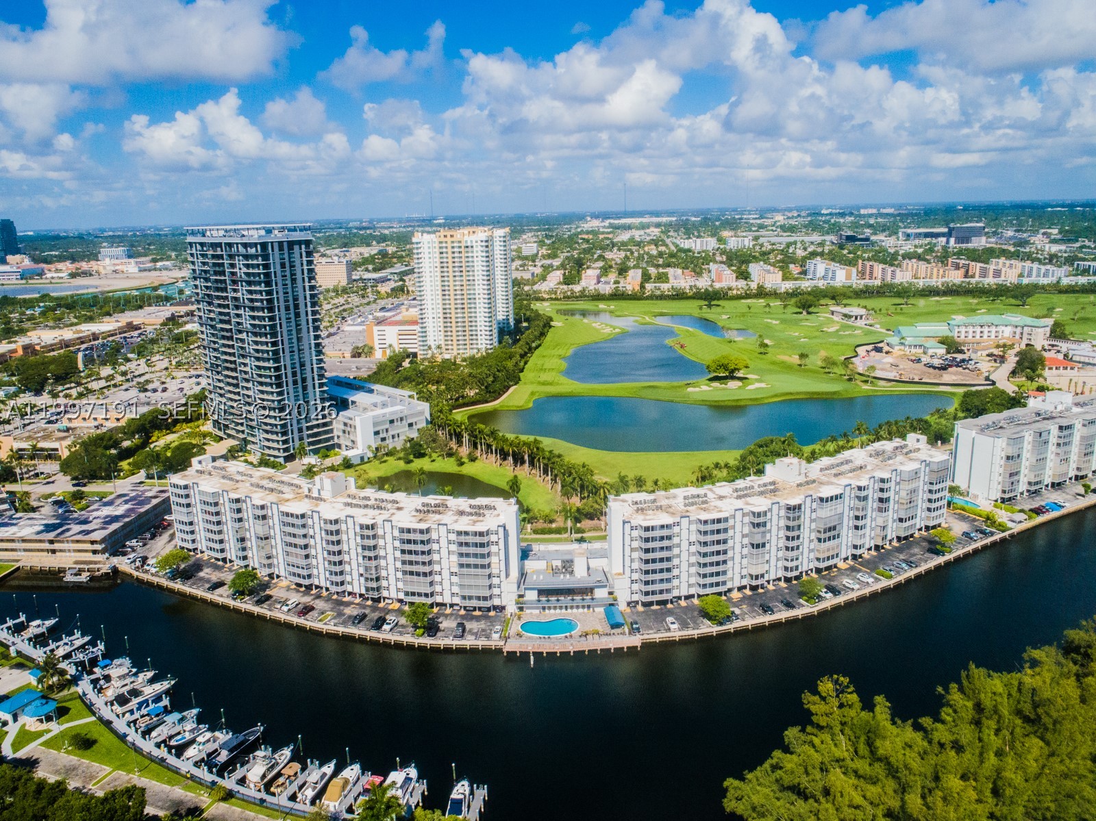 Hallandale Beach photo 3