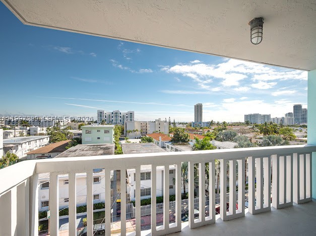 Miami Beach photo 1