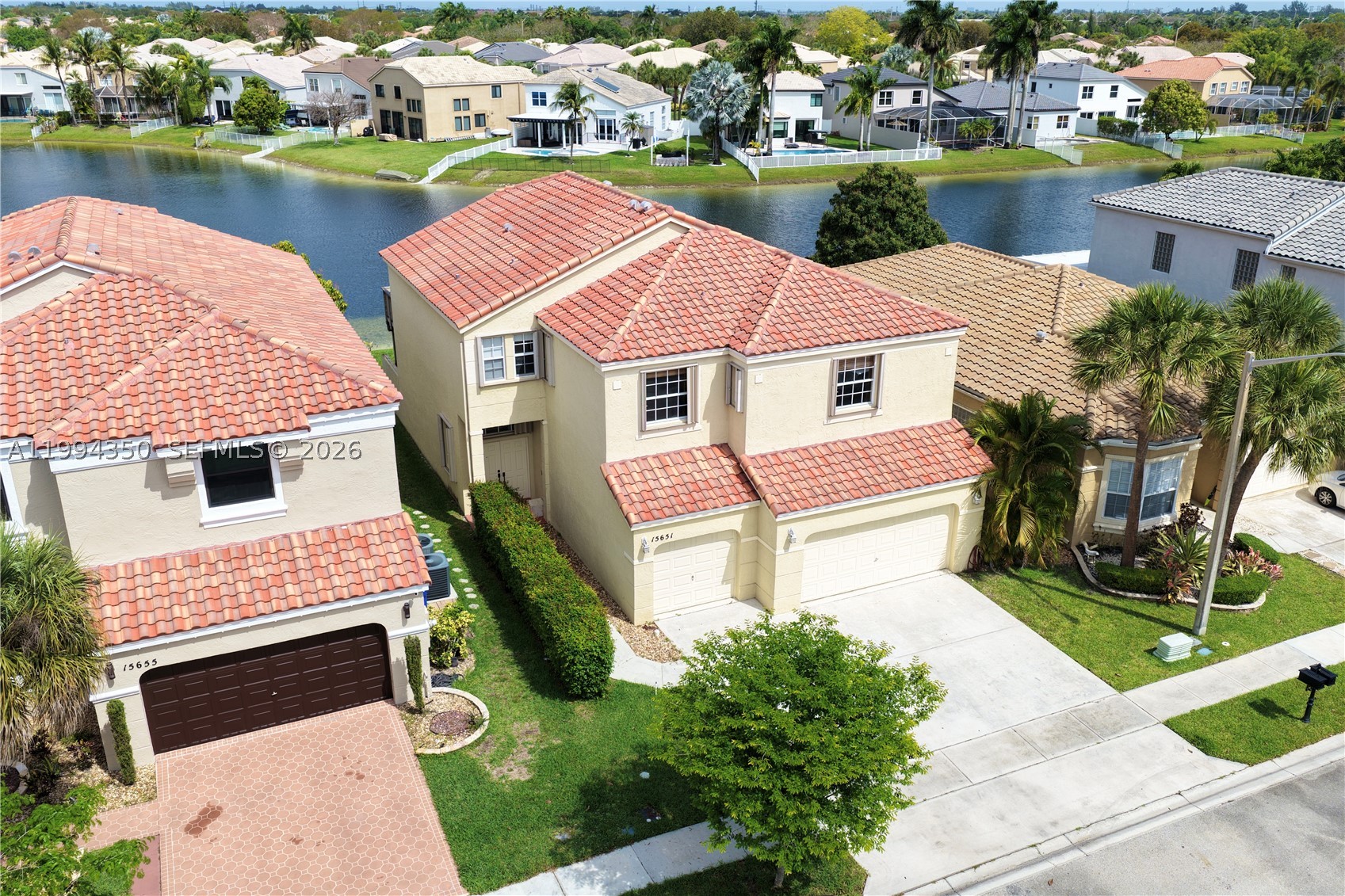 Pembroke Pines photo 3
