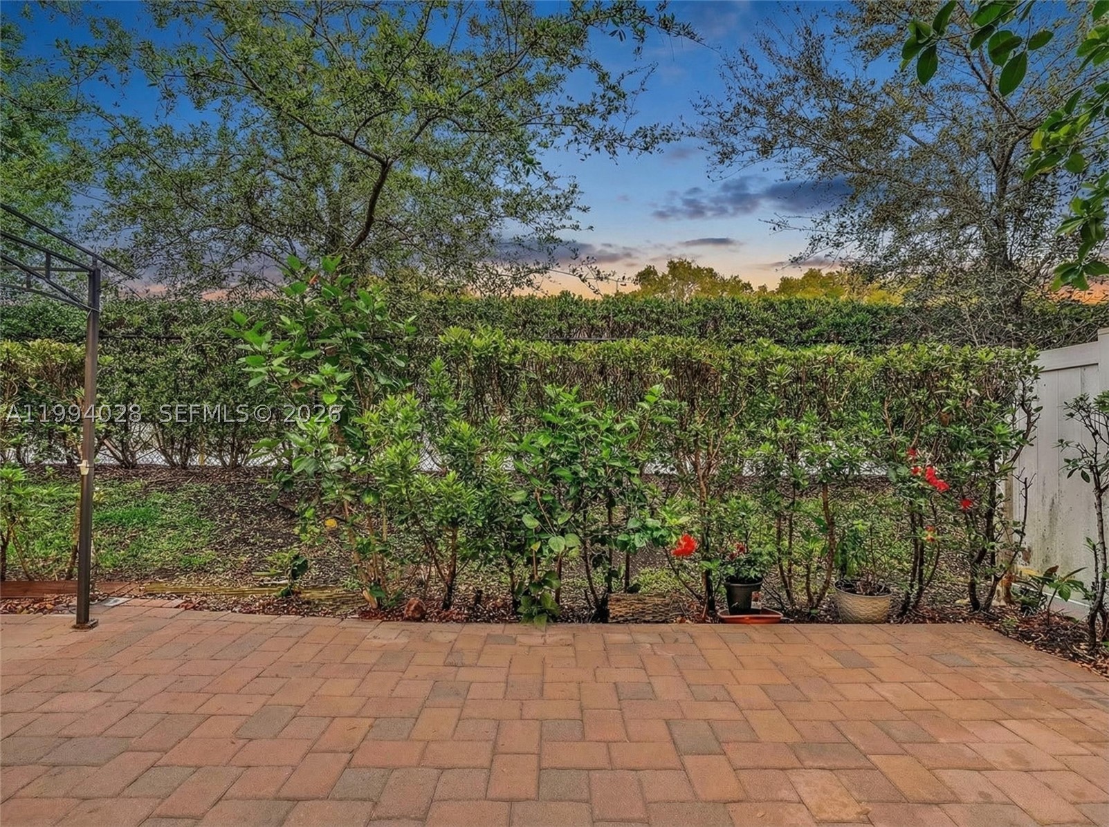 Pembroke Pines photo 2