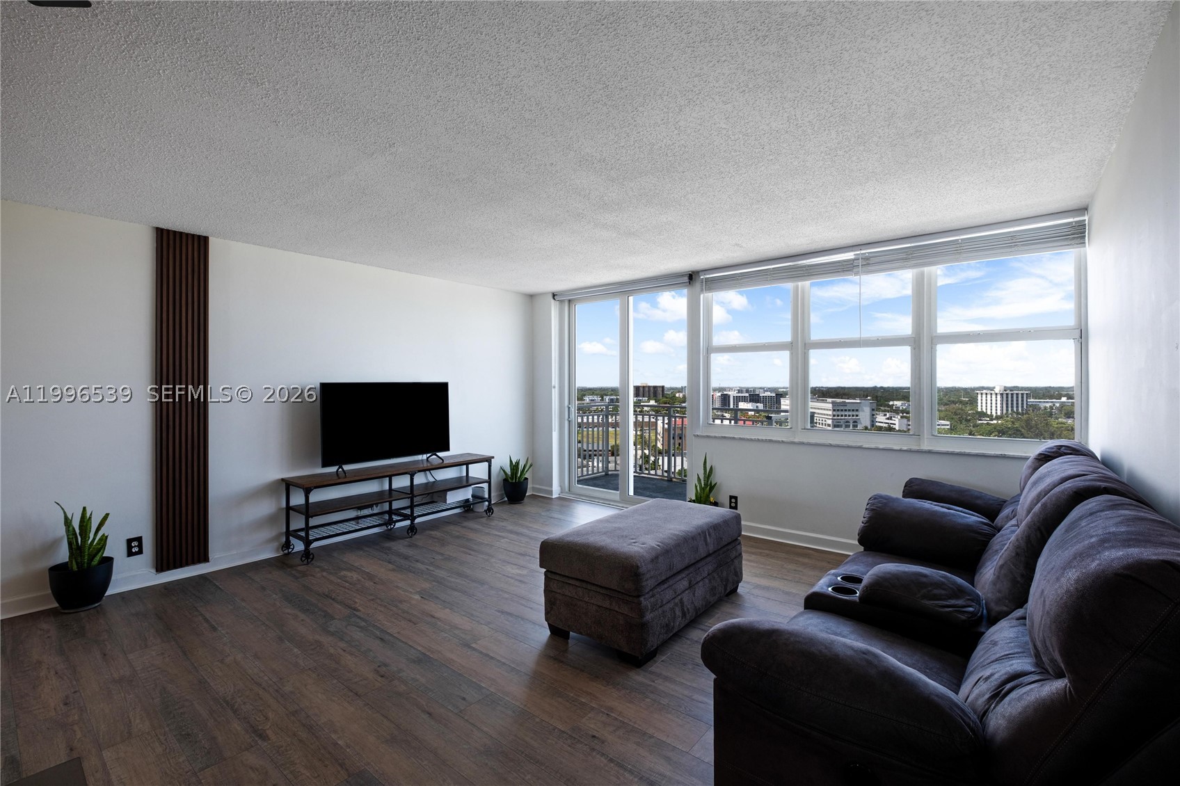 North Miami photo 1