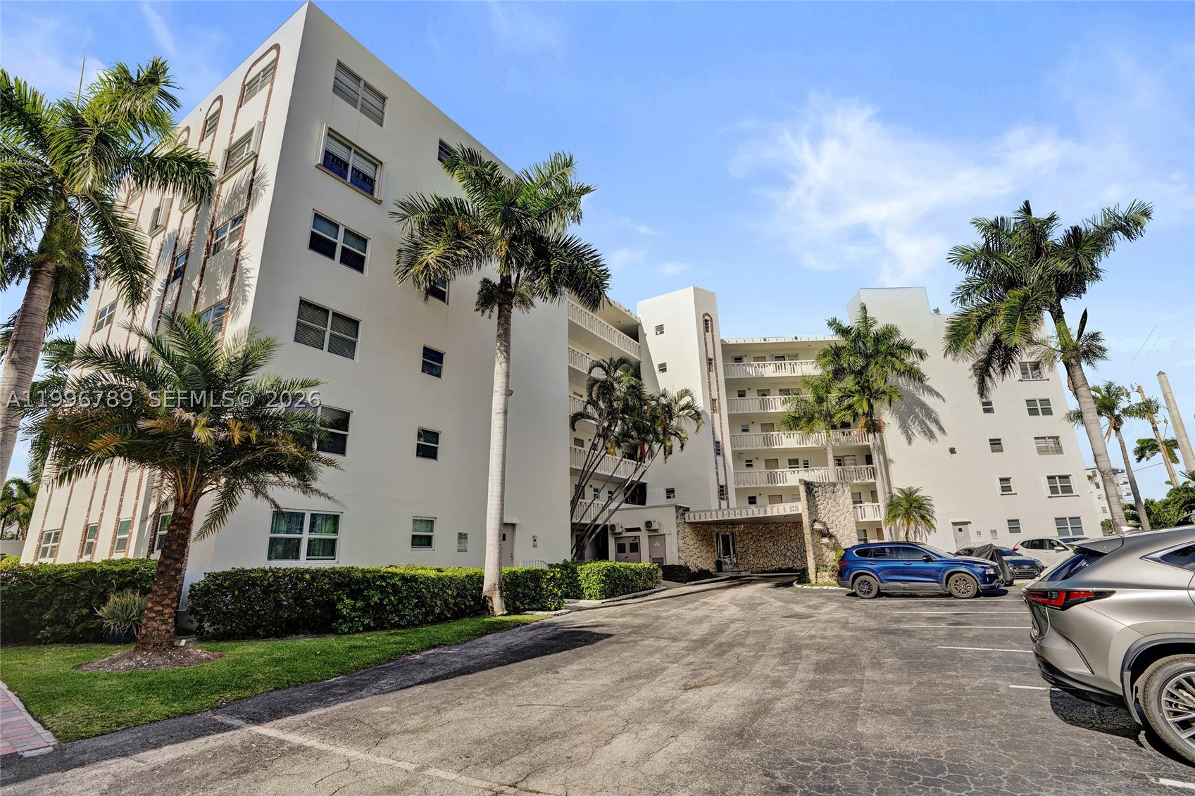 Hallandale Beach photo 3