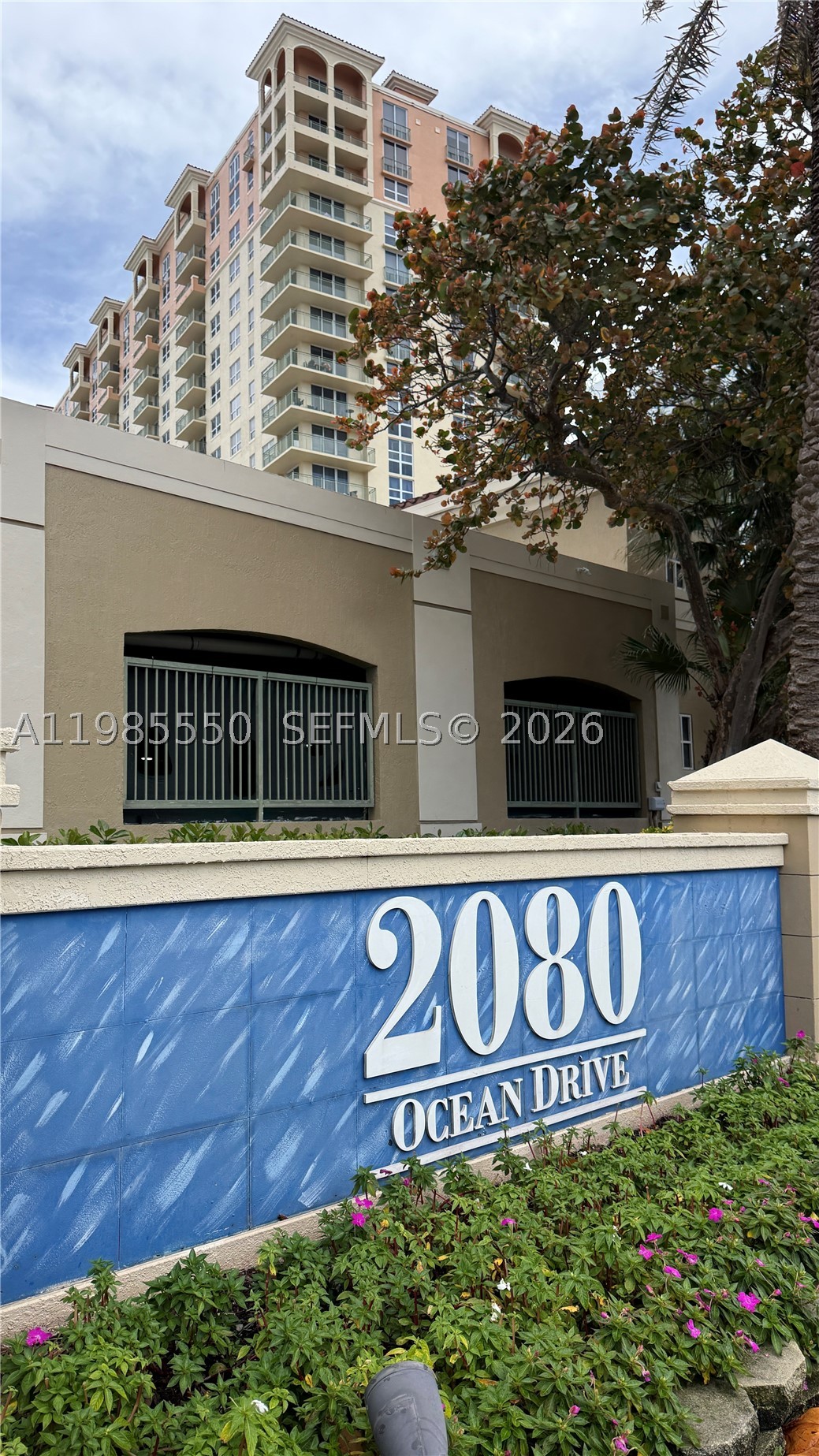 Hallandale Beach photo 1
