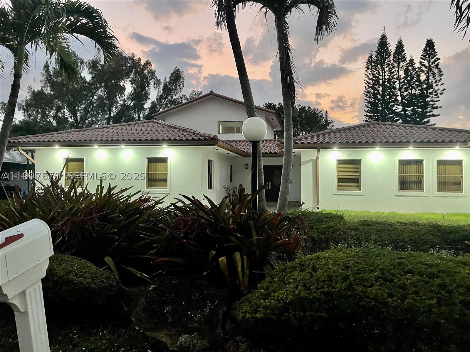 Hialeah photo 3