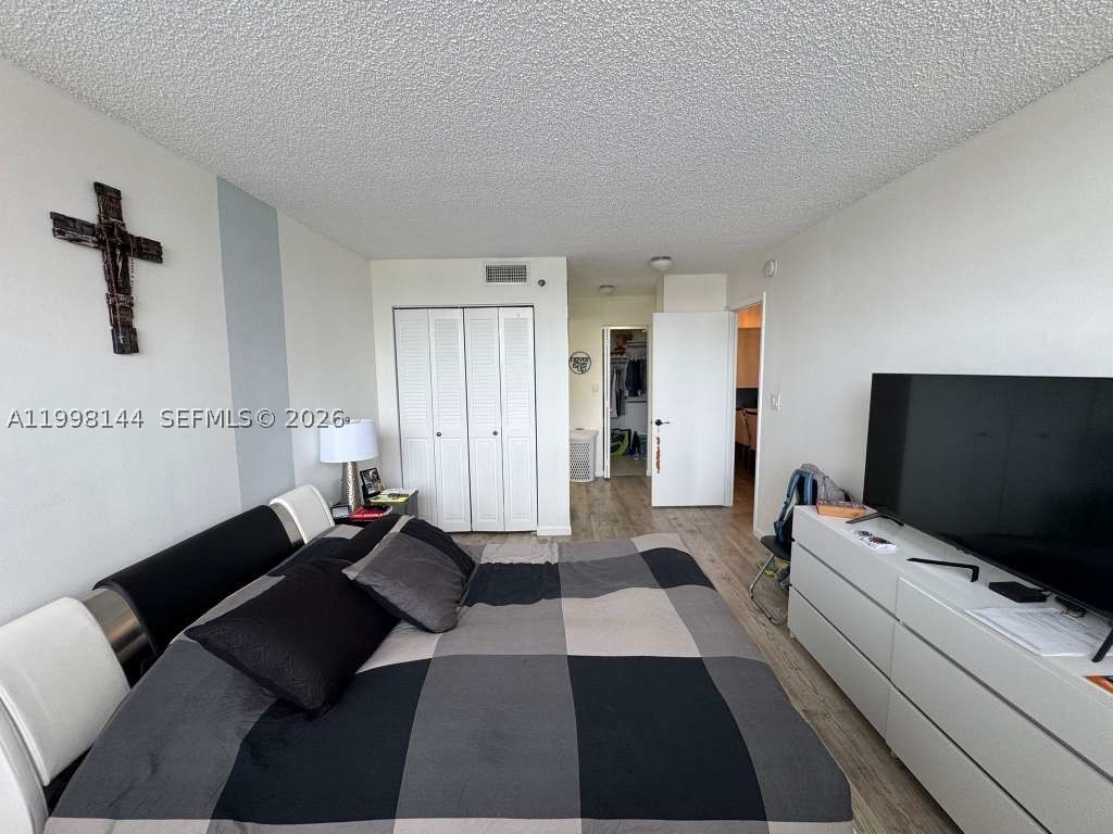 Pembroke Pines photo 5
