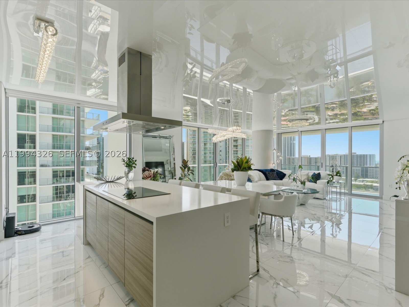 Sunny Isles Beach photo 1