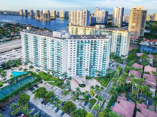 Sunny Isles Beach photo 1
