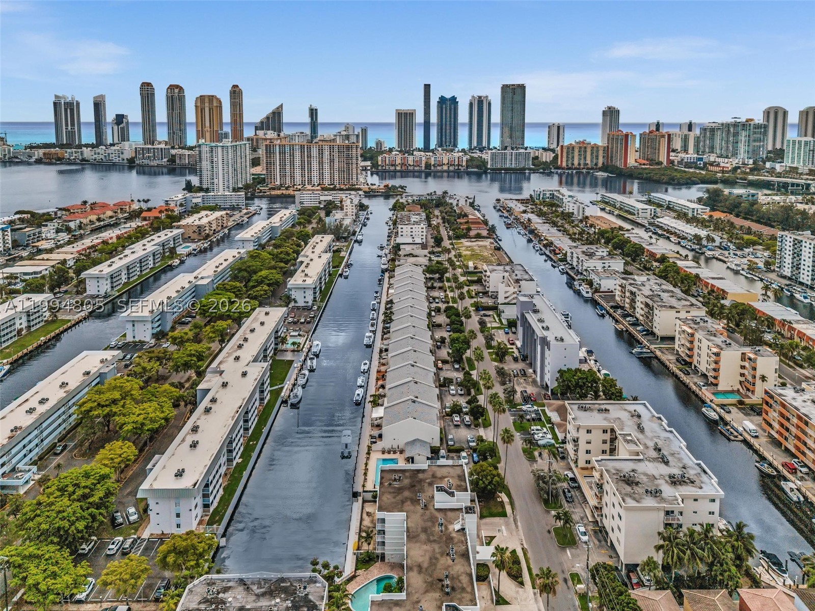 North Miami Beach photo 2