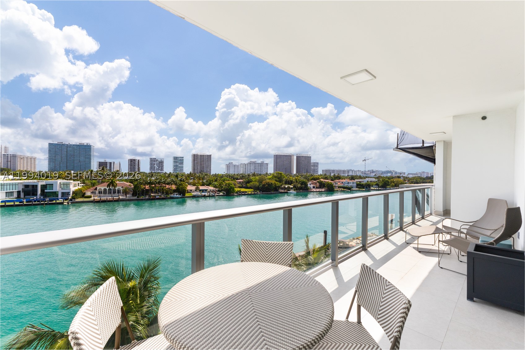 Bay Harbor Islands photo 1