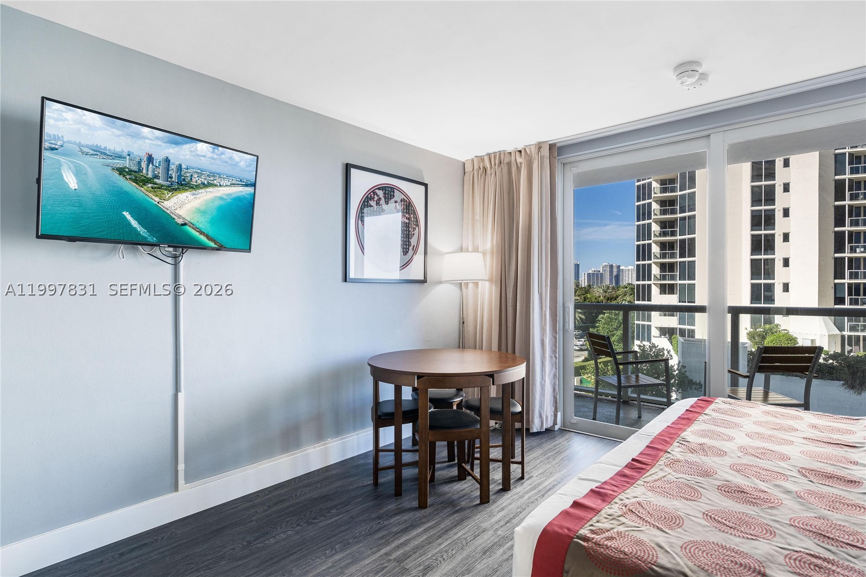 Sunny Isles Beach photo 5