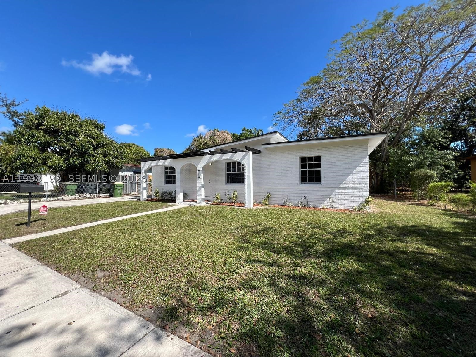 North Miami photo 2