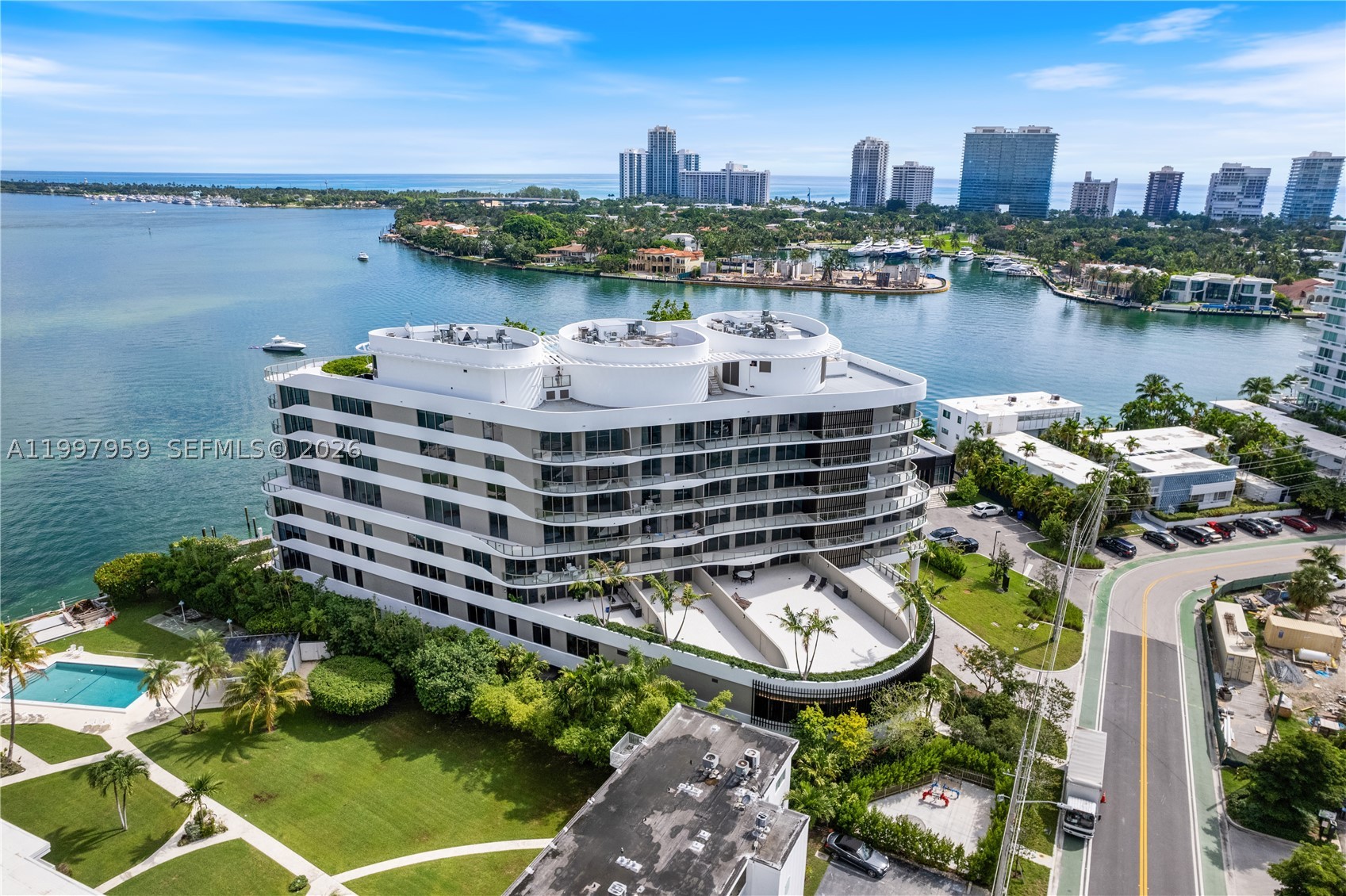 Bay Harbor Islands photo 2