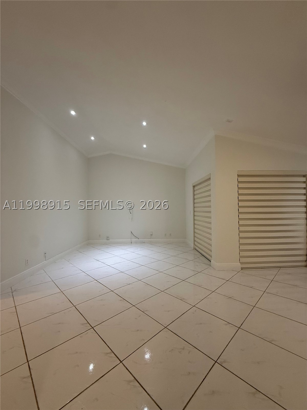 Hialeah photo 5