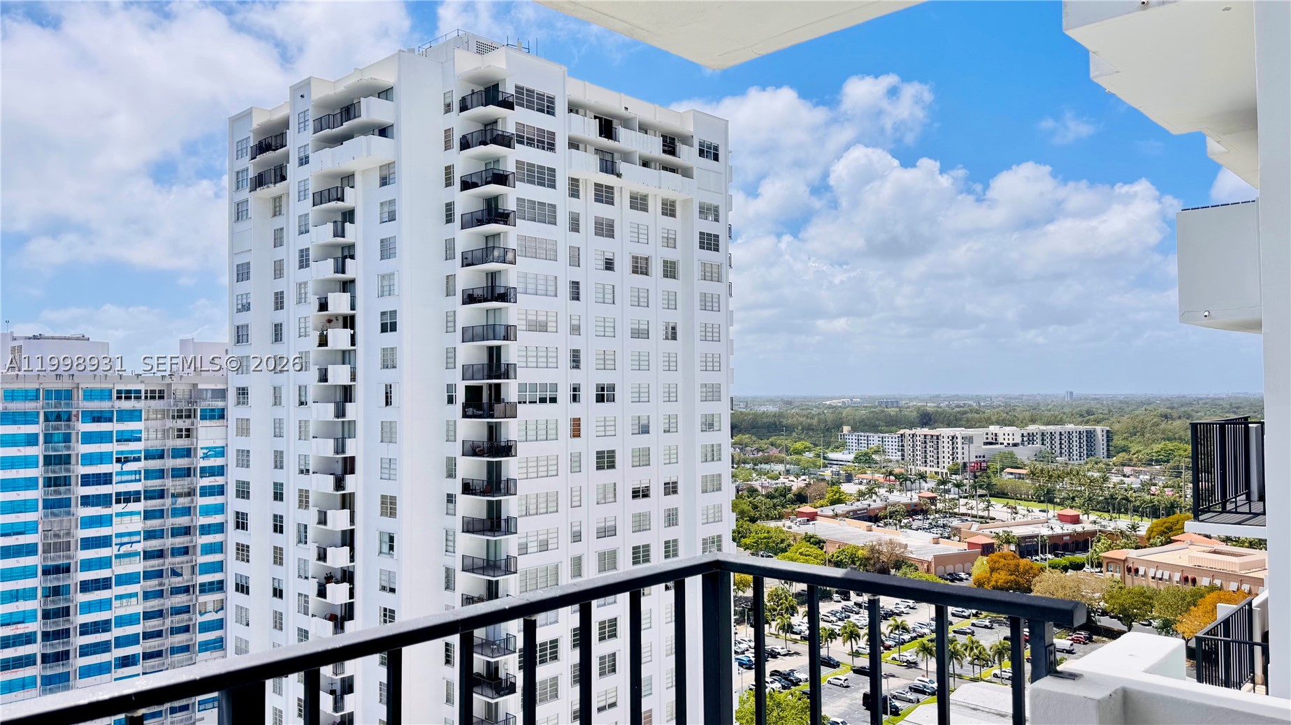 Aventura photo 3