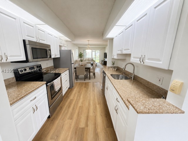 Pembroke Pines photo 4