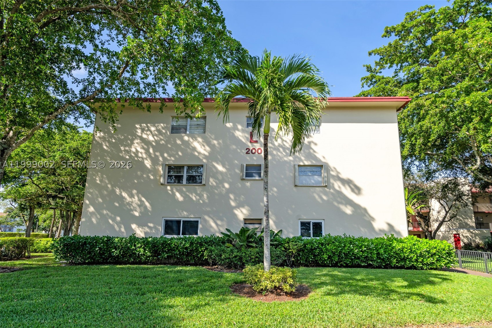 Pembroke Pines photo 2