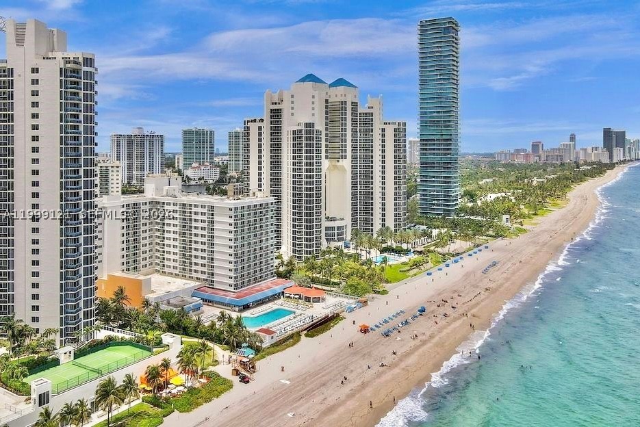 Sunny Isles Beach photo 2