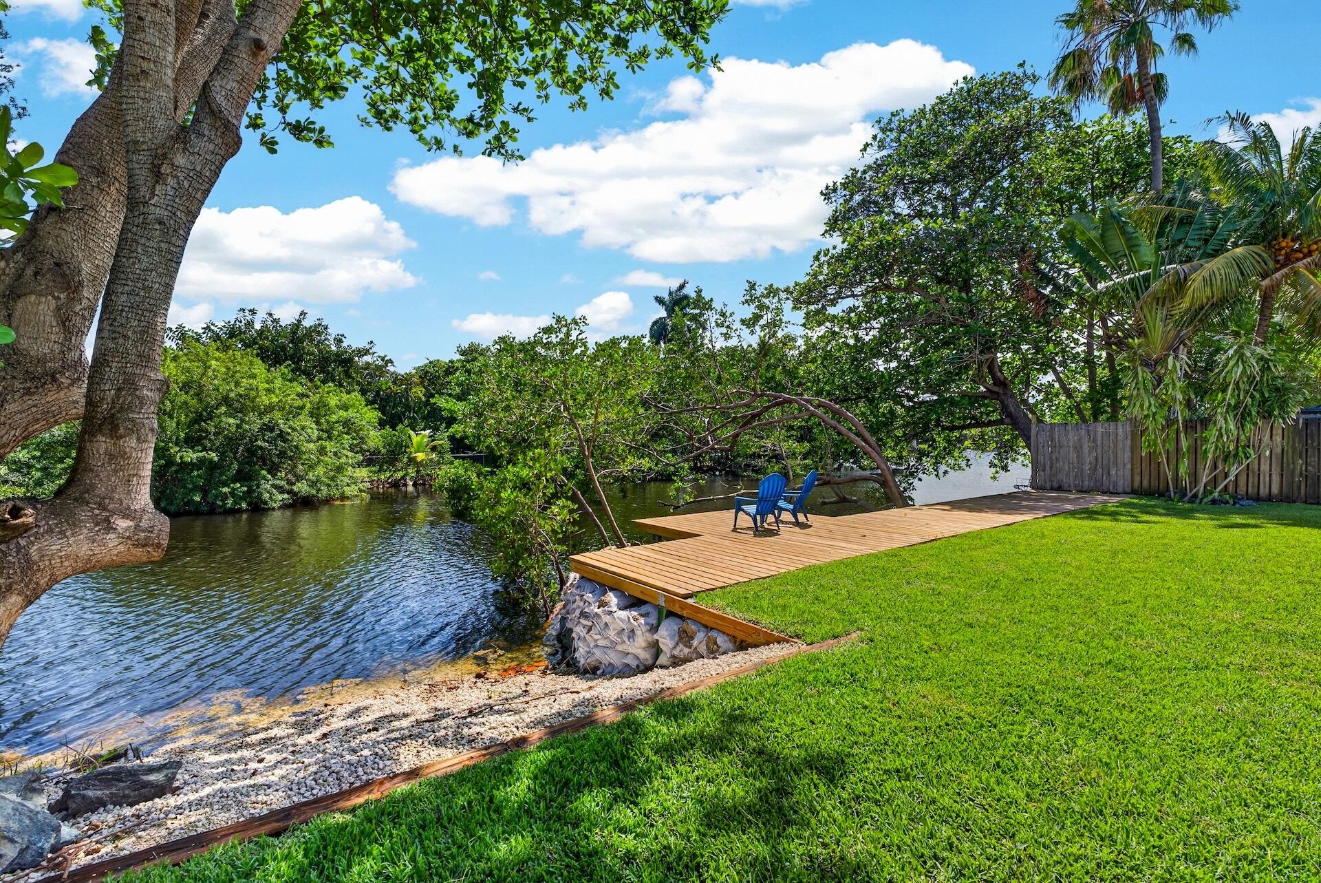 Wilton Manors photo 3