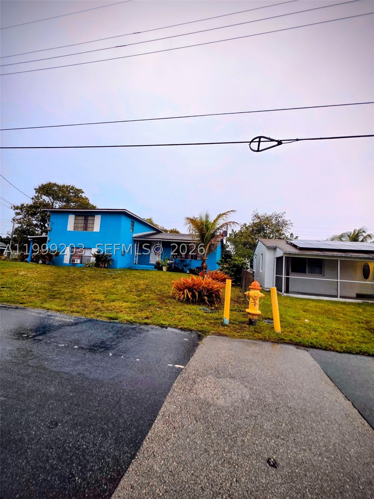 Hallandale Beach photo 3