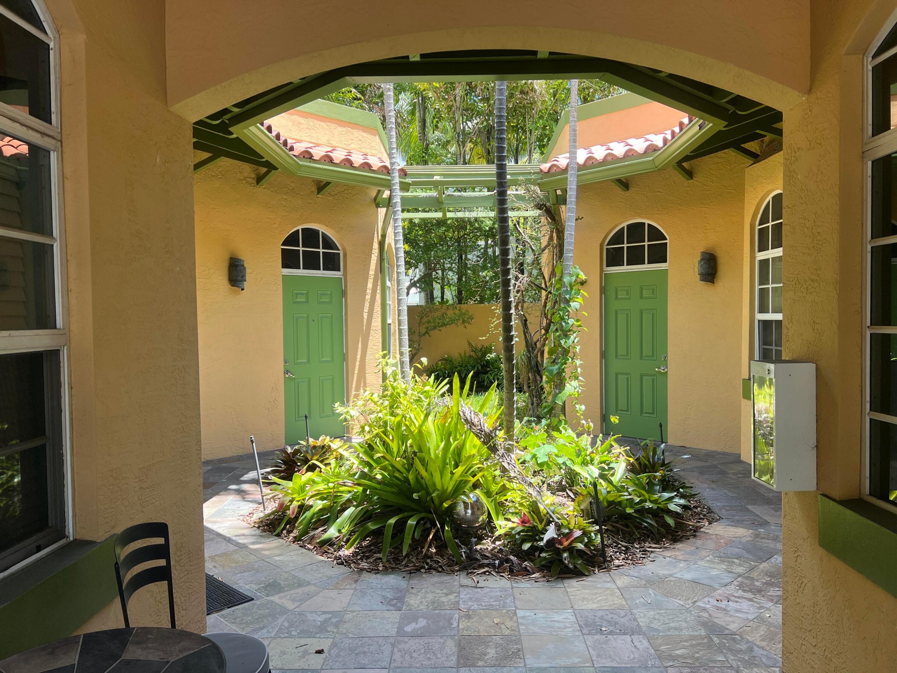 Fort Lauderdale photo 2