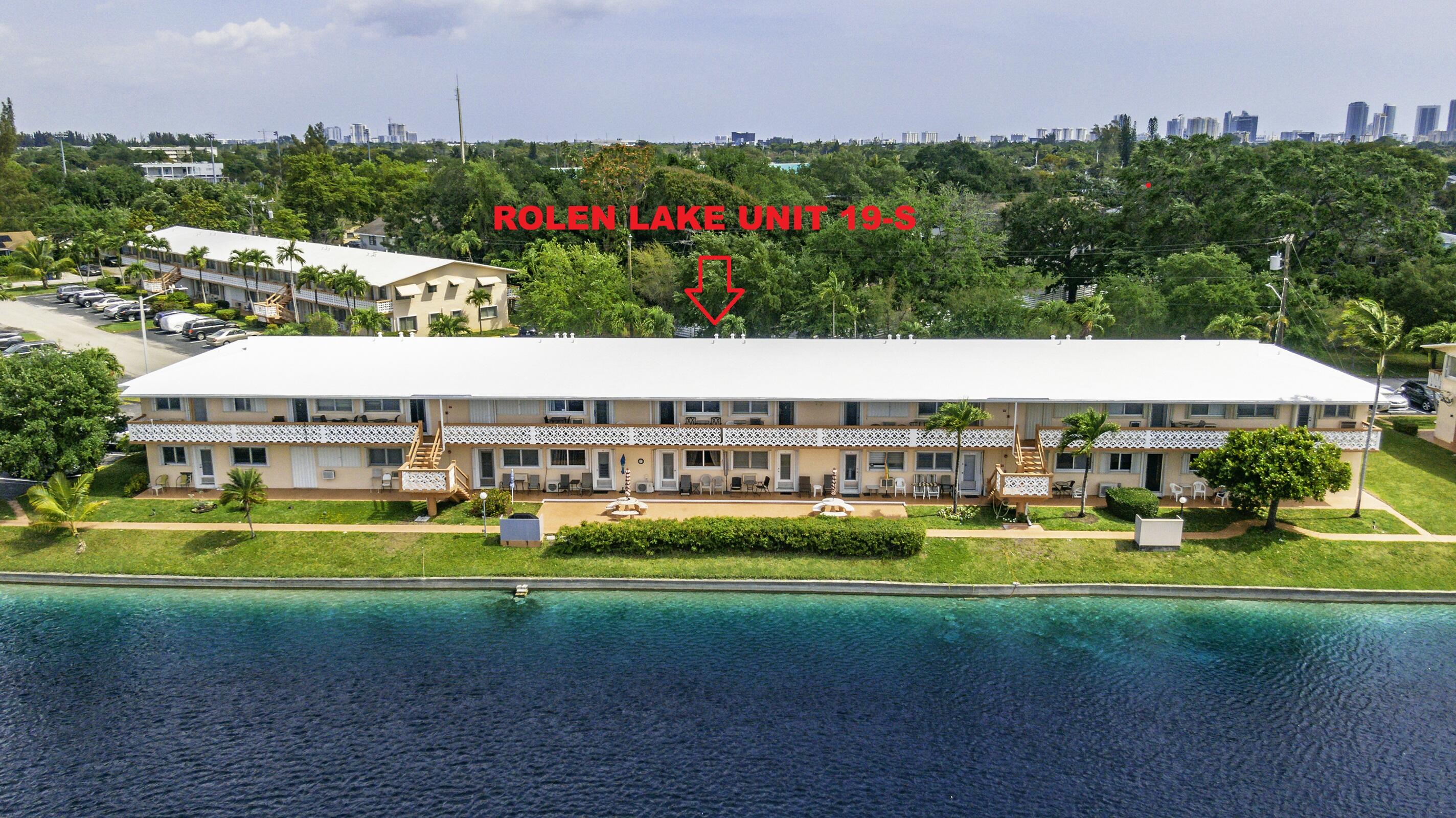 Hallandale Beach photo 1
