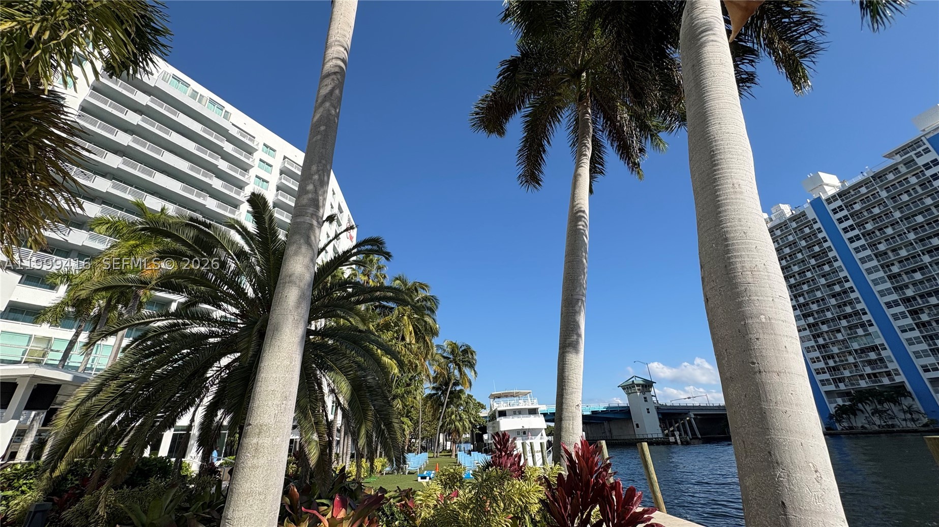 Fort Lauderdale photo 1