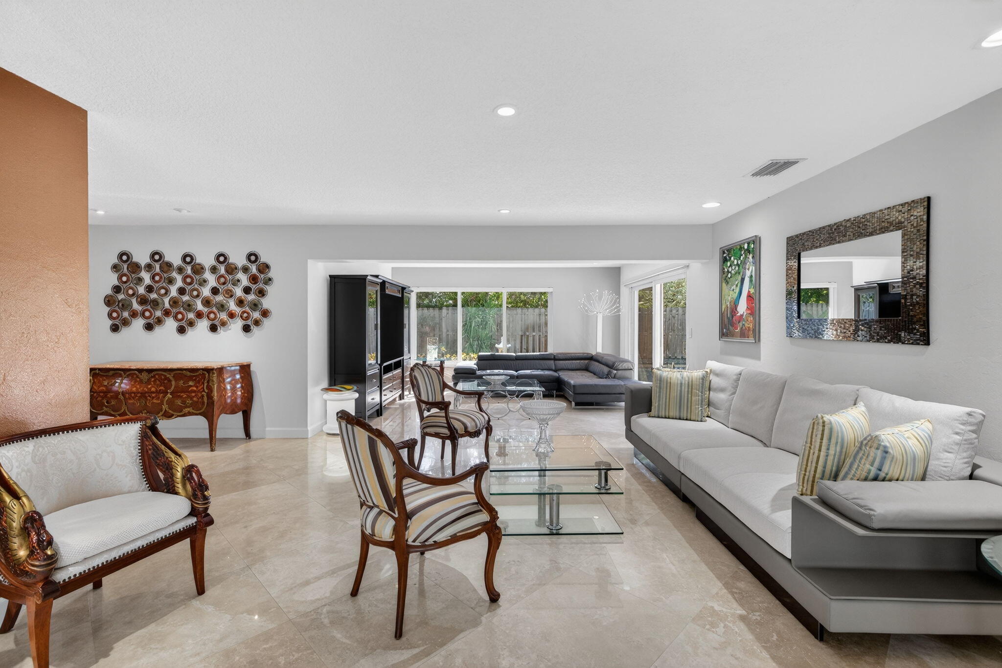 Wilton Manors photo 3