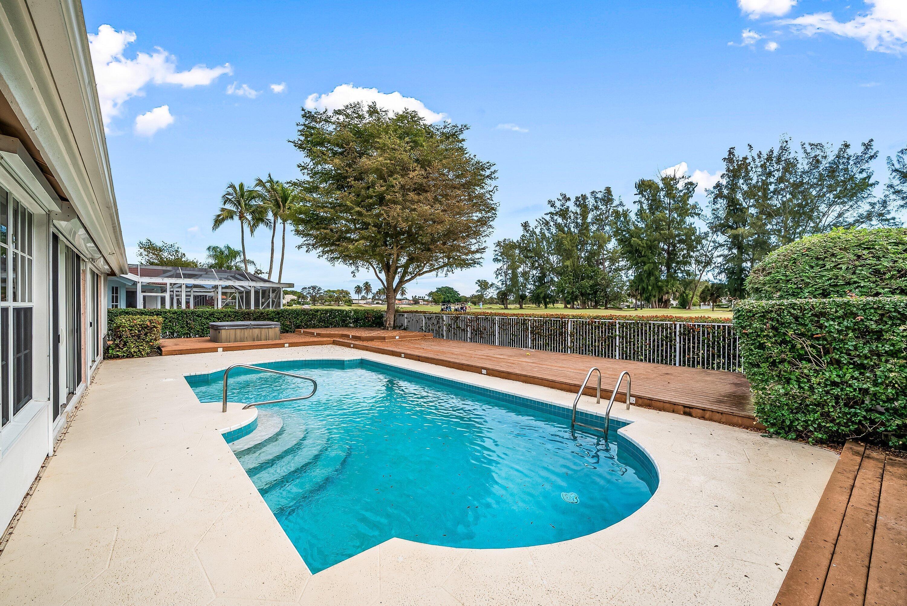 Palm Beach Gardens photo 3
