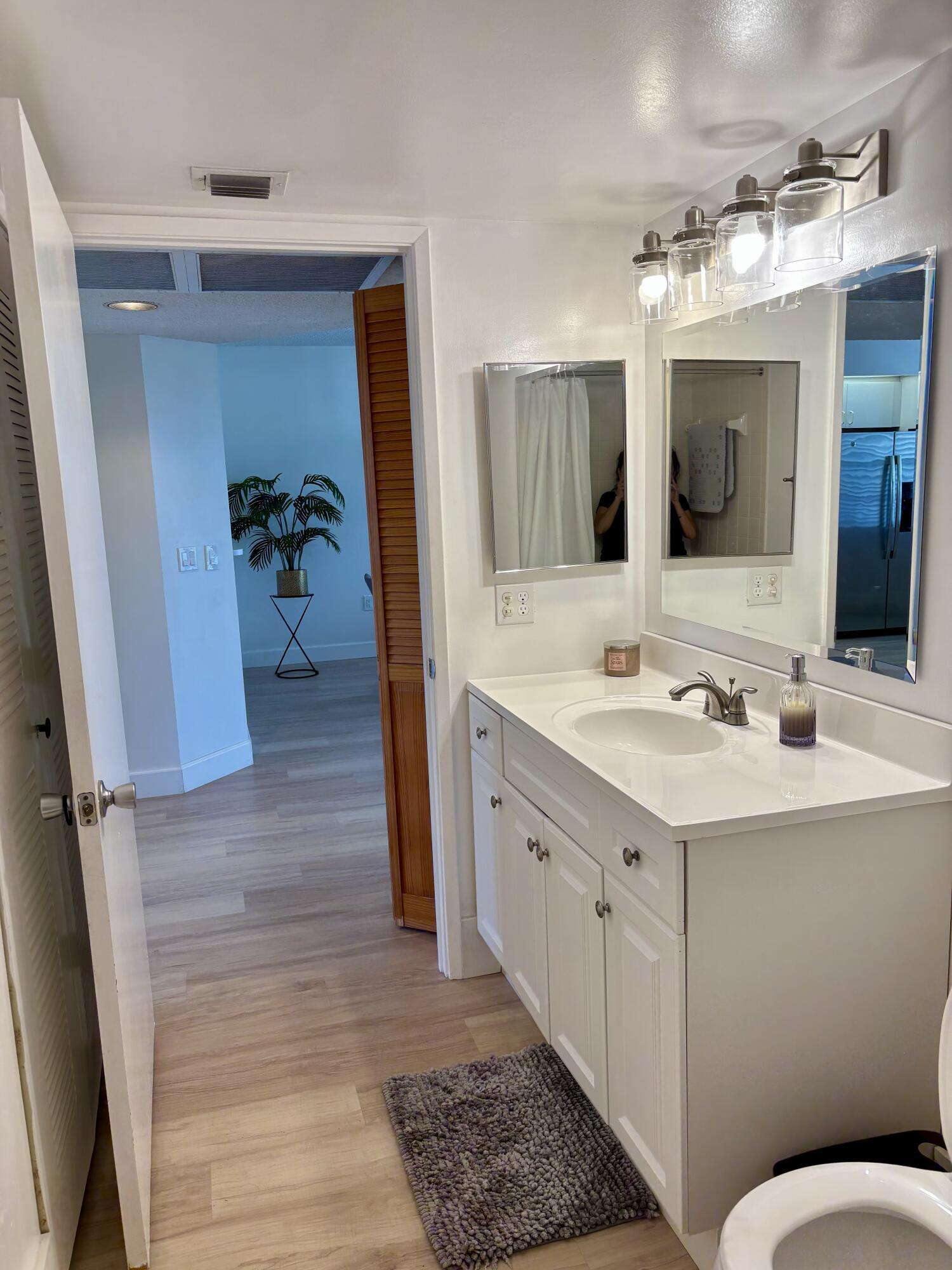 Pembroke Pines photo 5