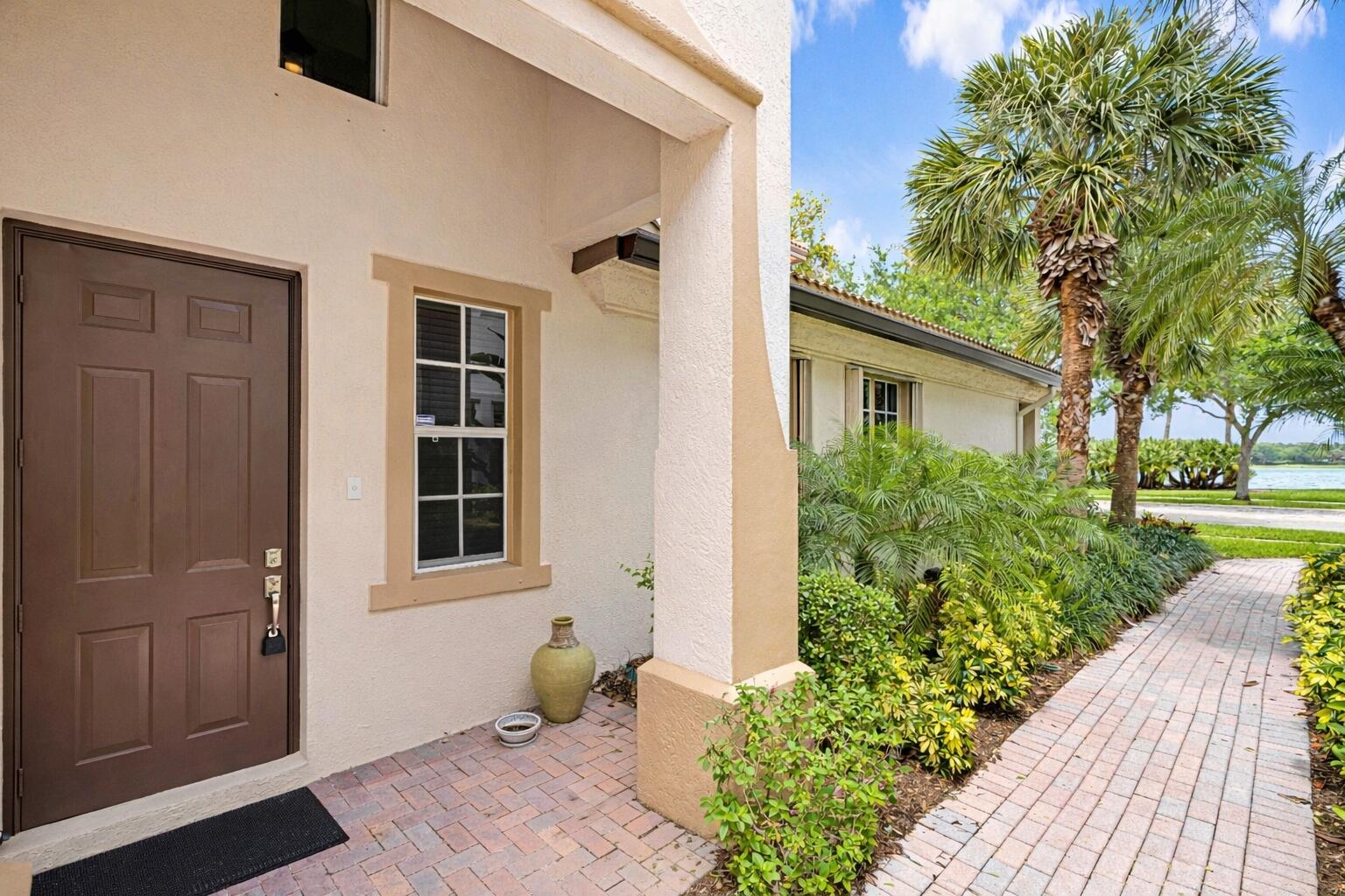 Palm Beach Gardens photo 4
