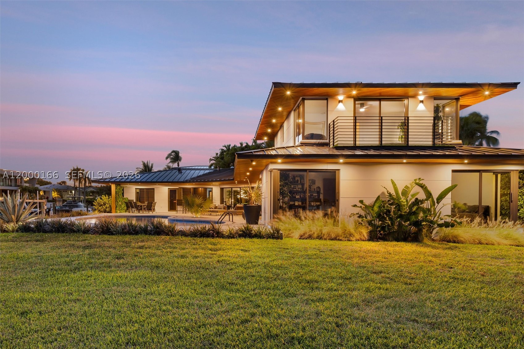 North Miami photo 3