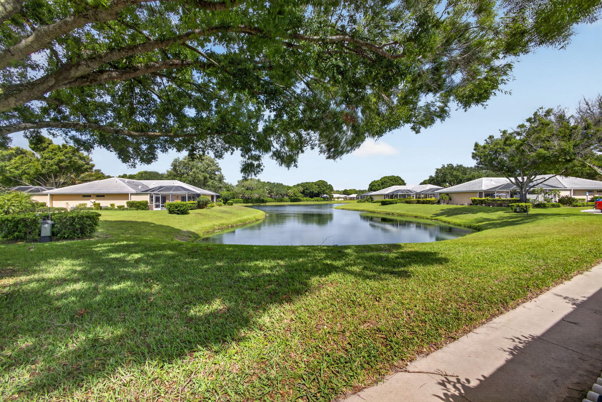 Palm Beach Gardens photo 3