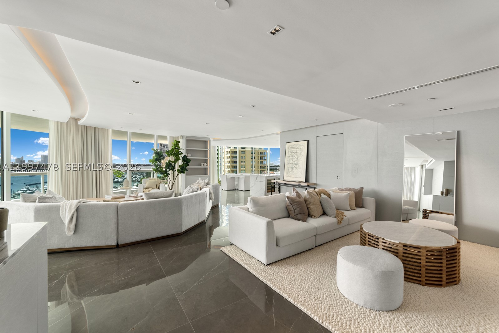 Miami Beach photo 4
