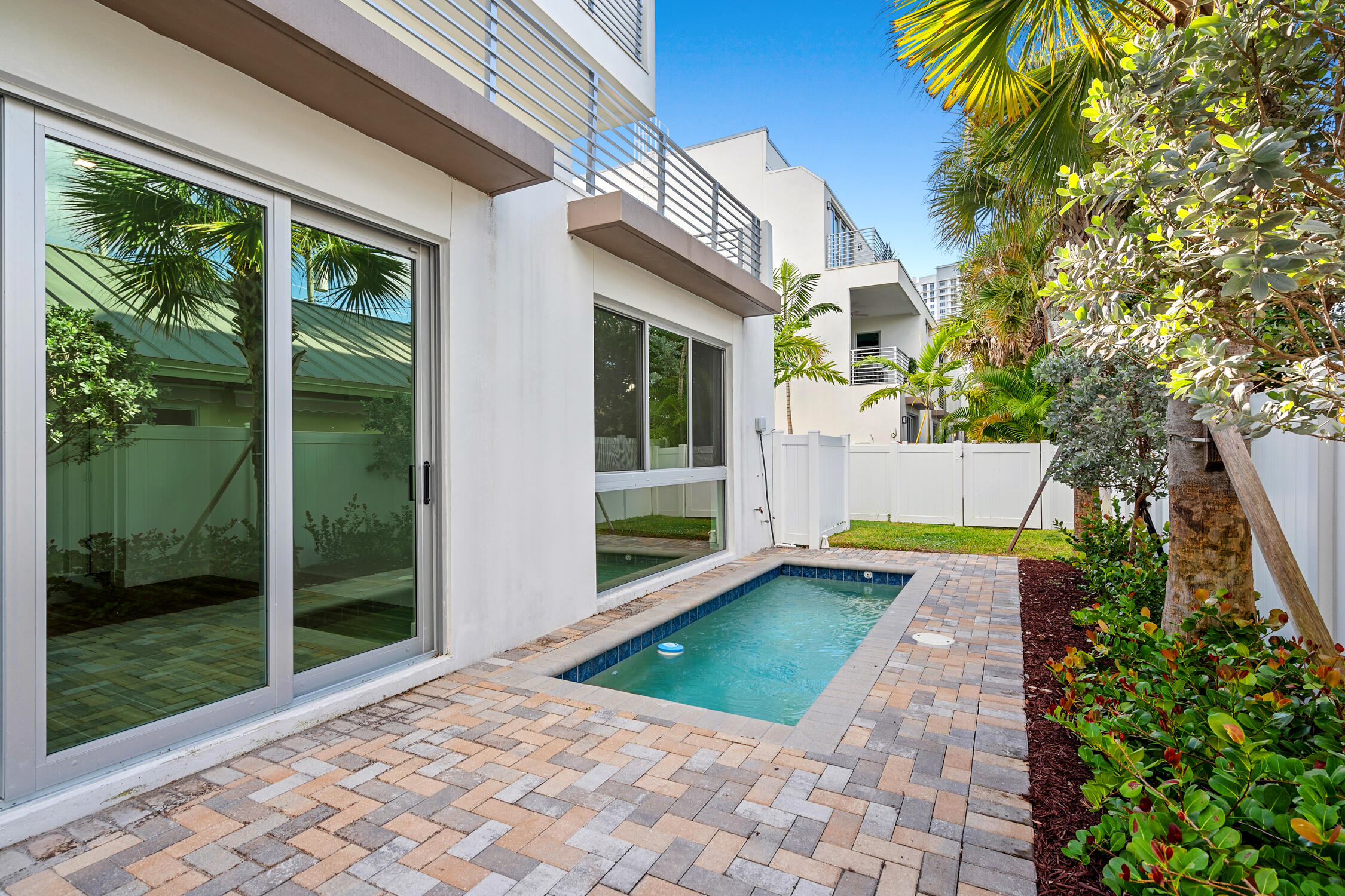 Fort Lauderdale photo 4