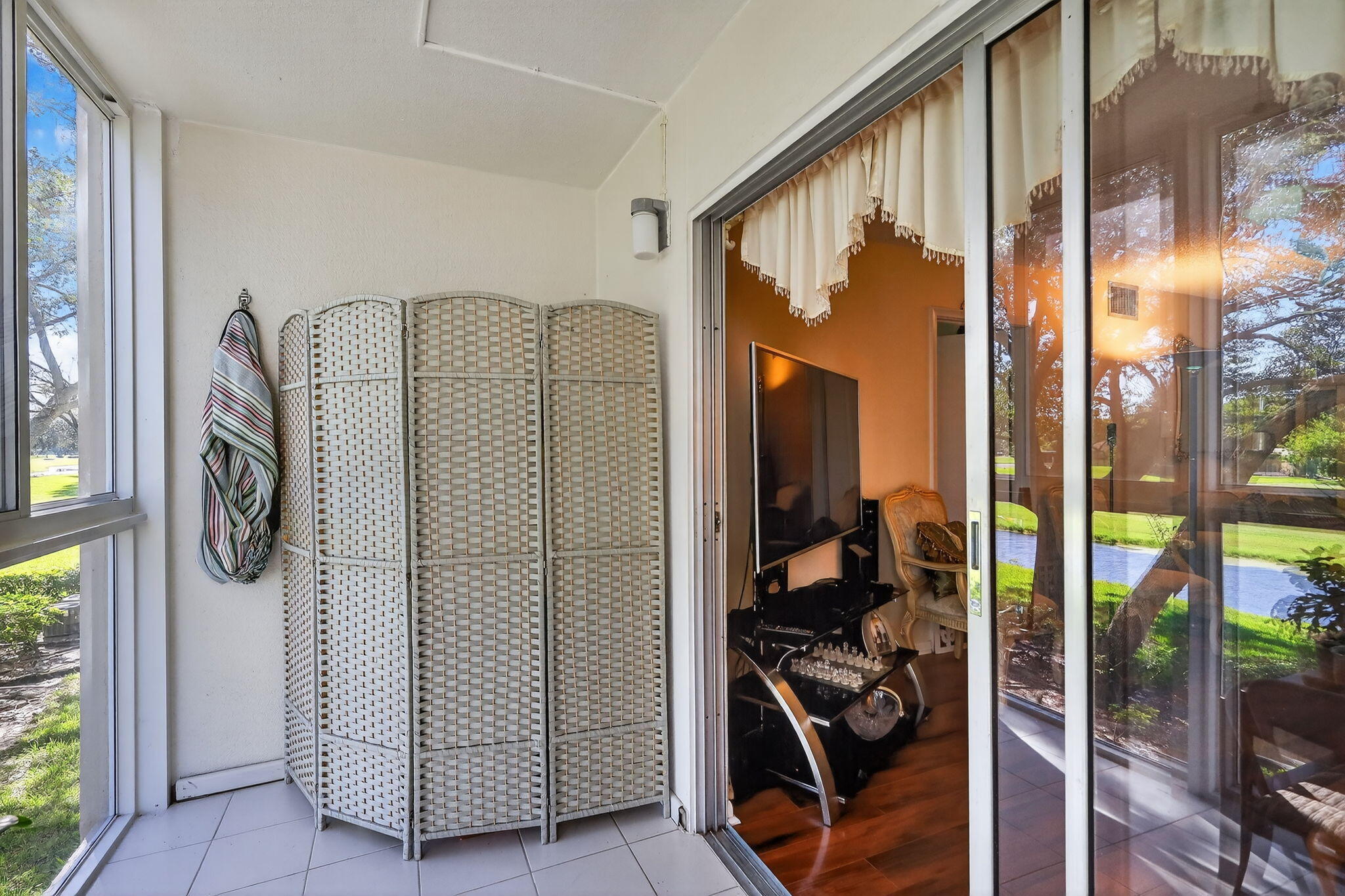 Pembroke Pines photo 4