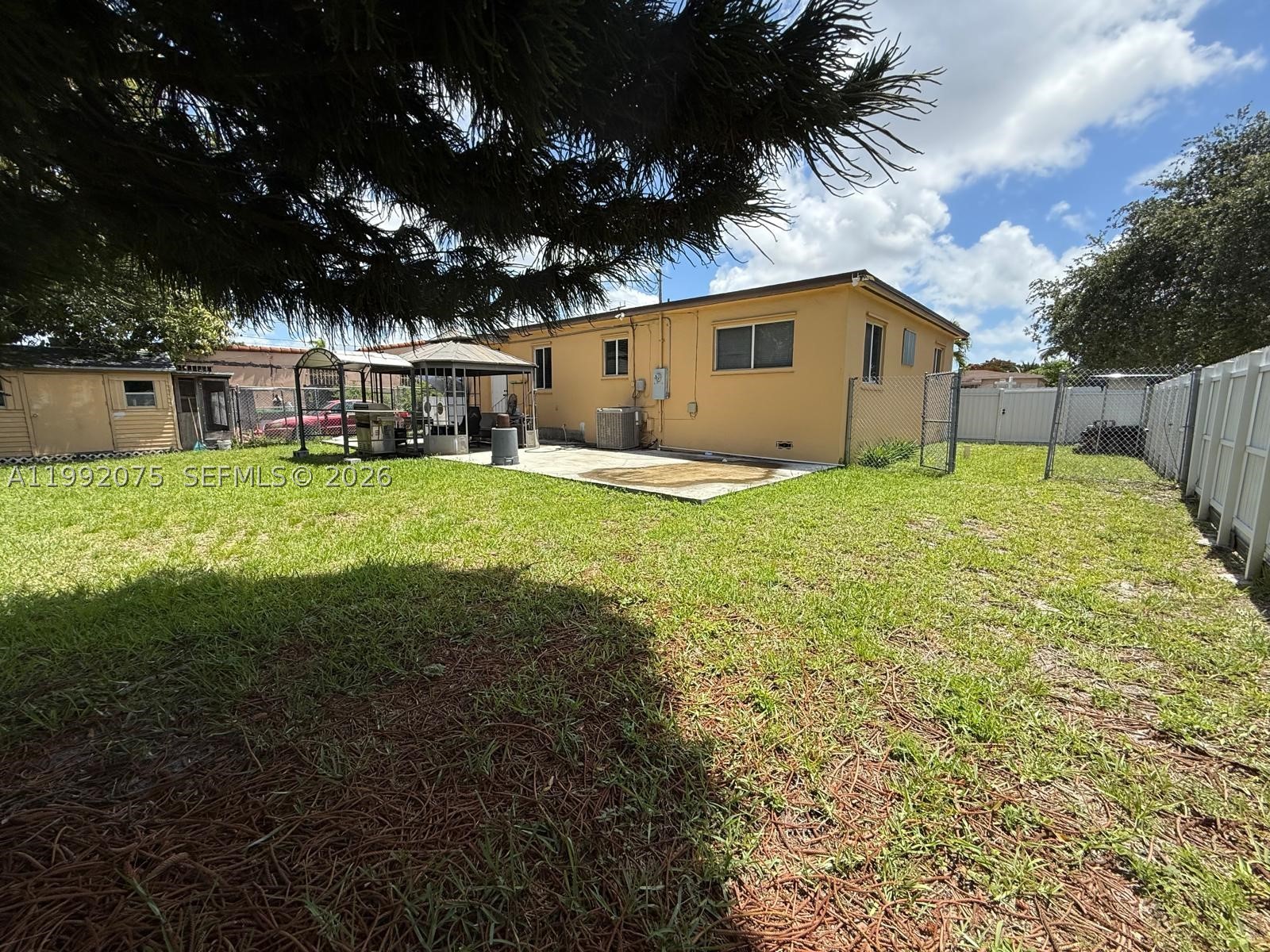 Hialeah photo 5