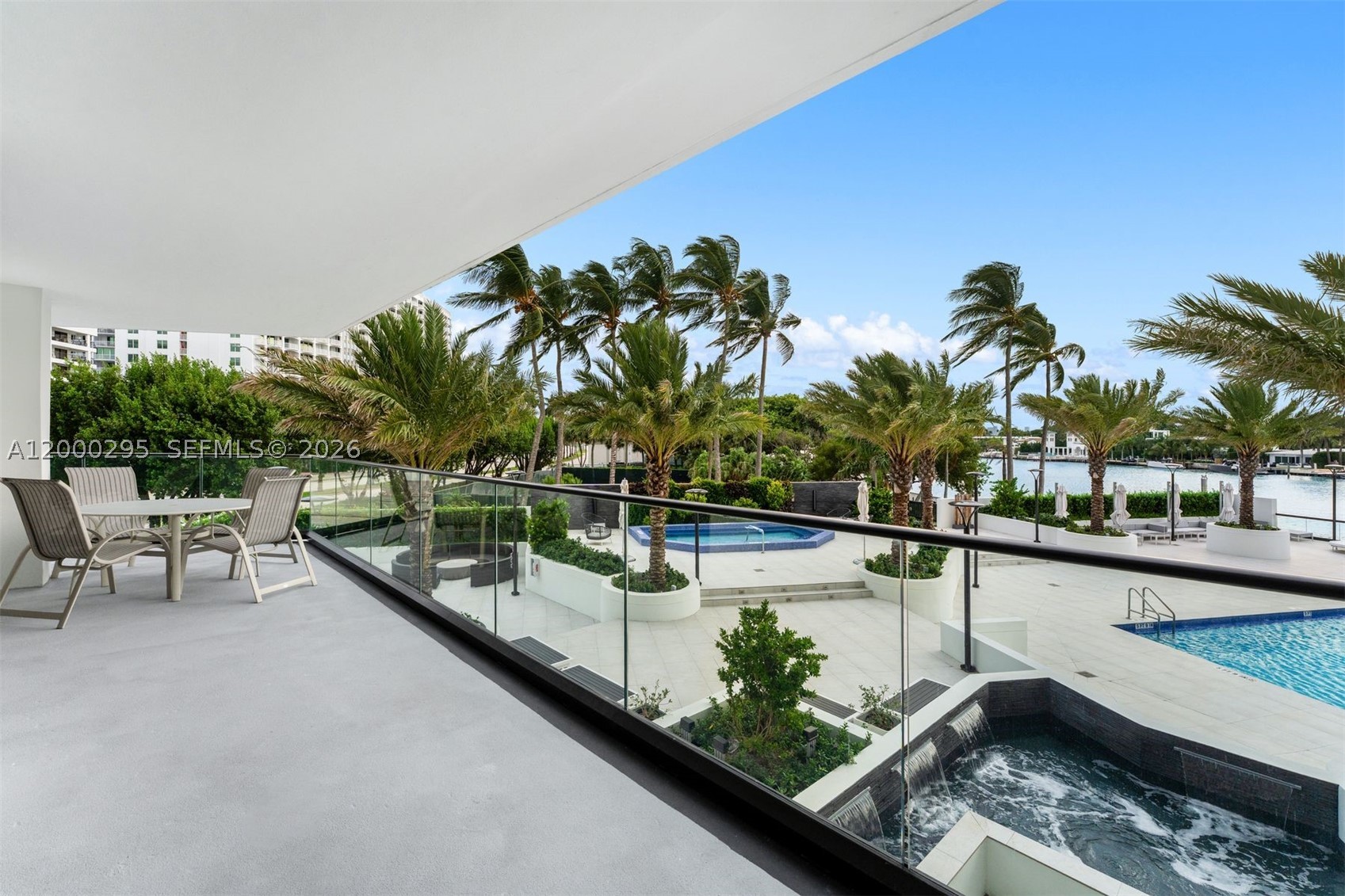 Miami Beach photo 1