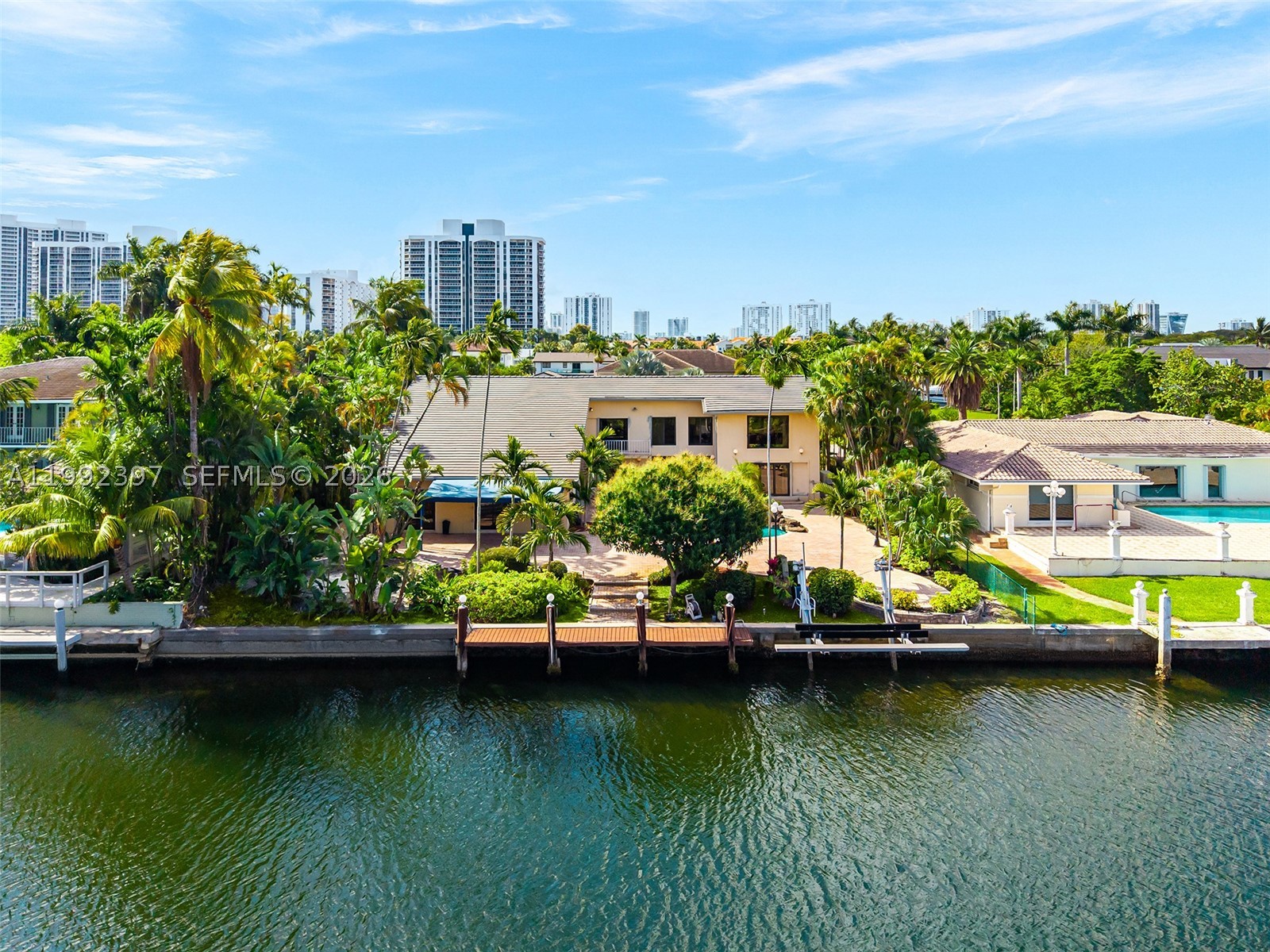Hallandale Beach photo 3