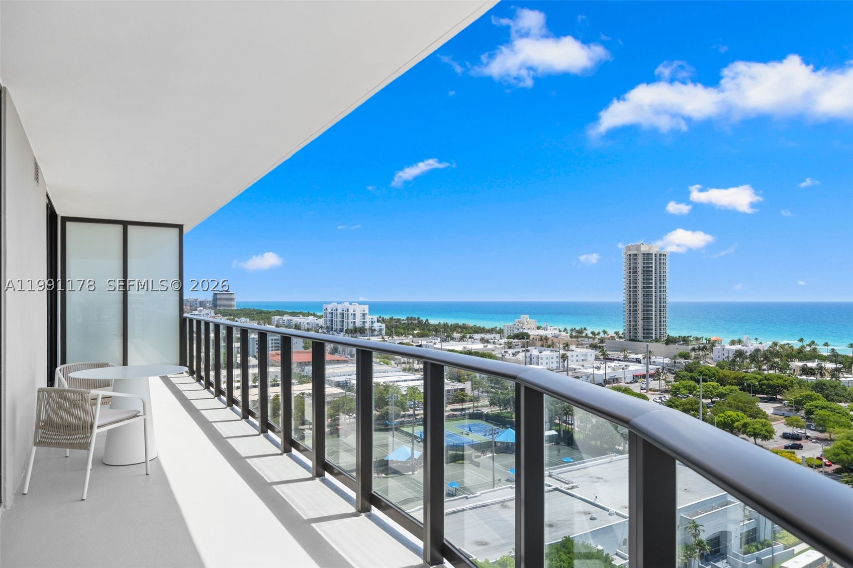 Miami Beach photo 1