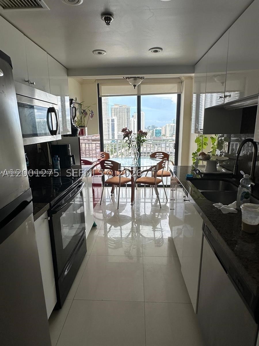 Sunny Isles Beach photo 5