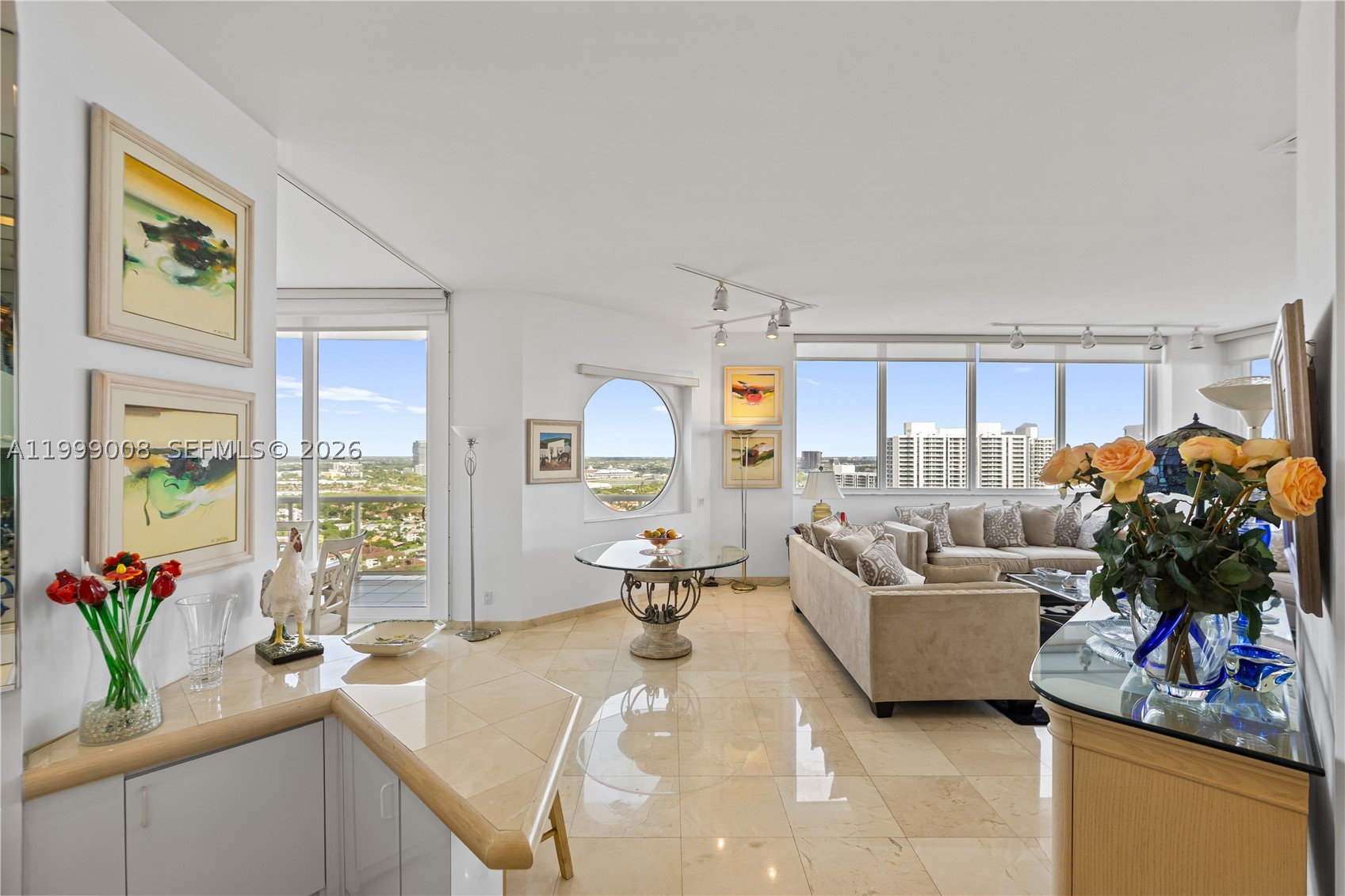 Aventura photo 4