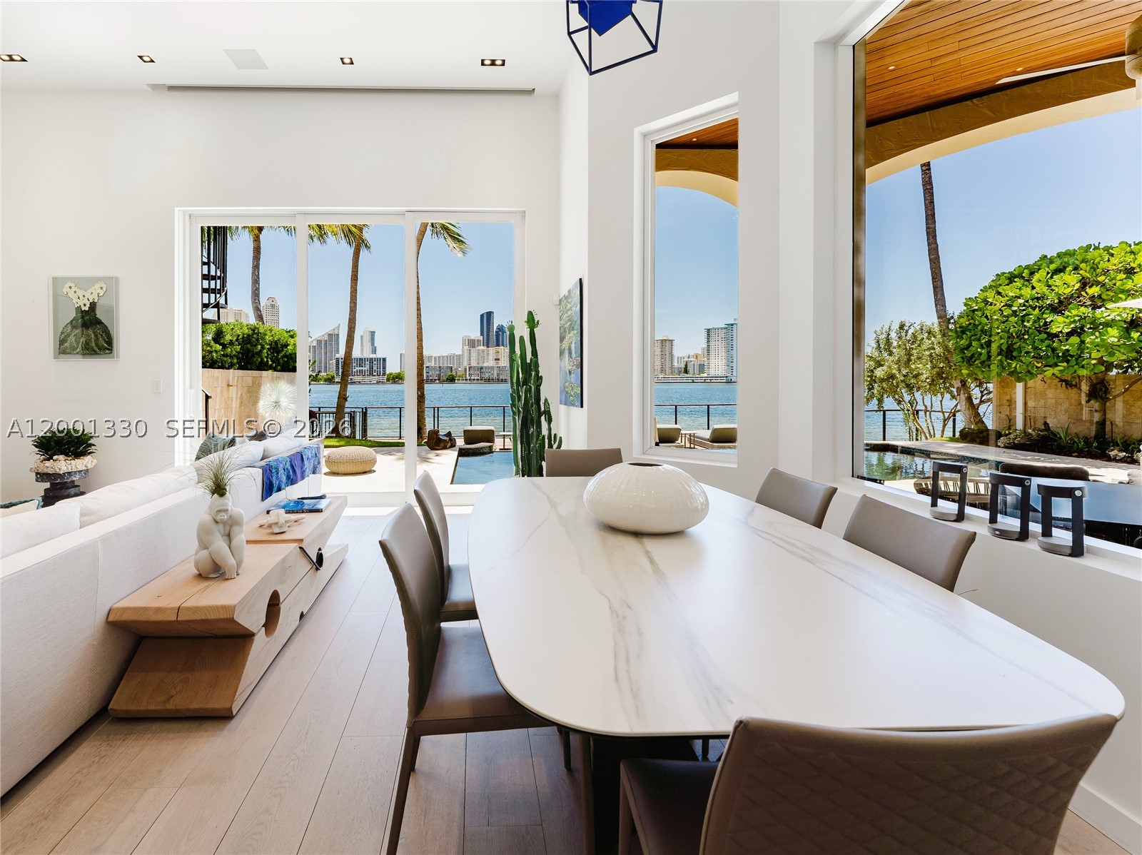 Aventura photo 3