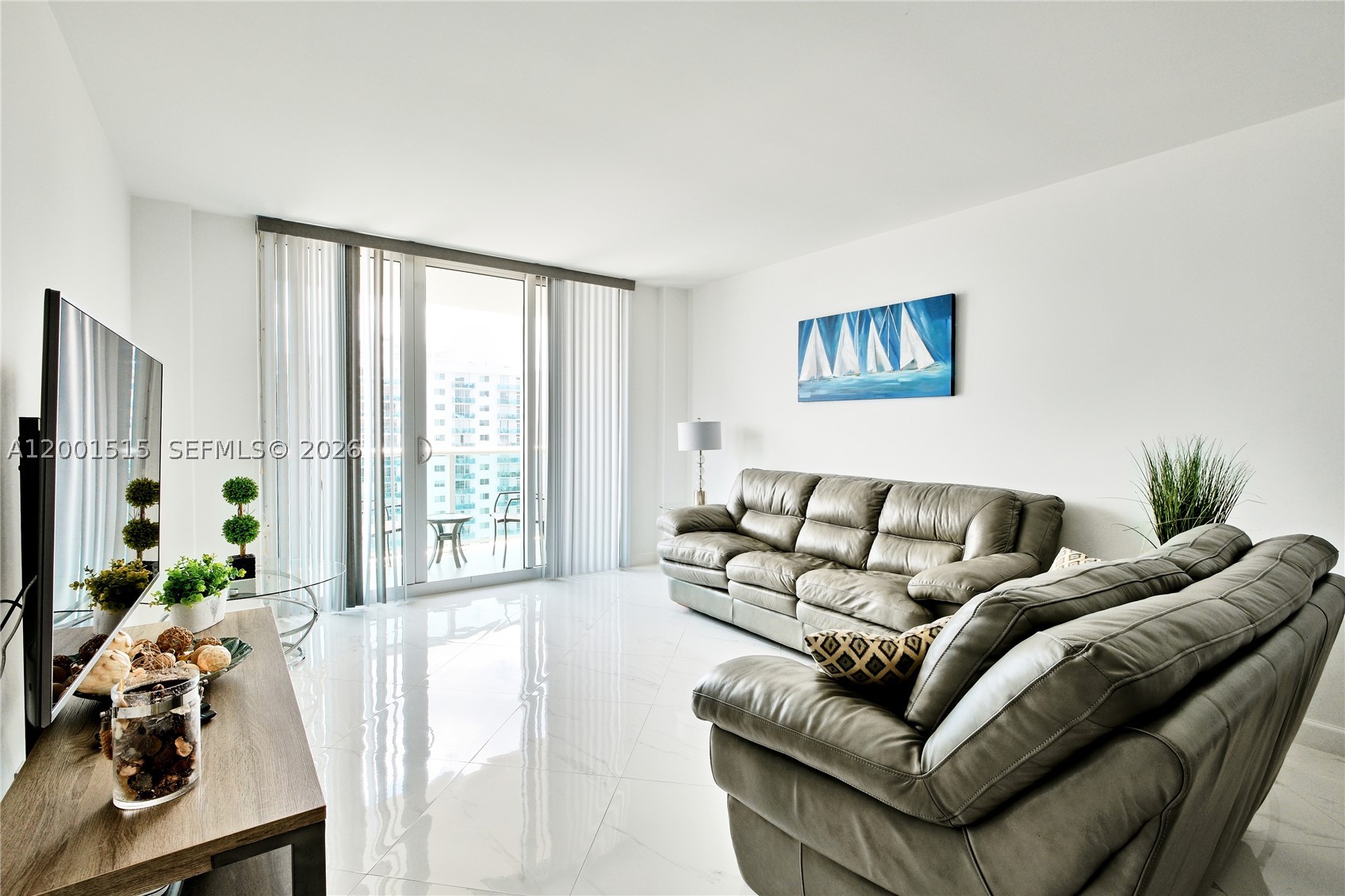 Sunny Isles Beach photo 3