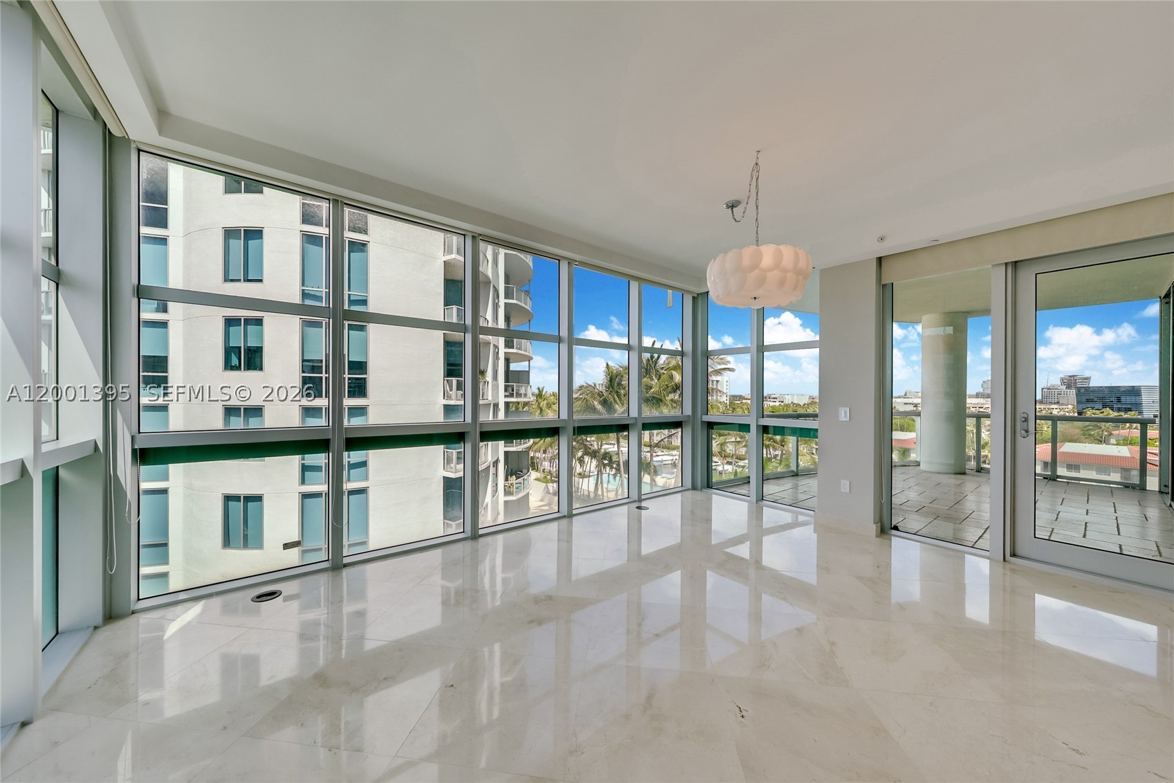 Aventura photo 2